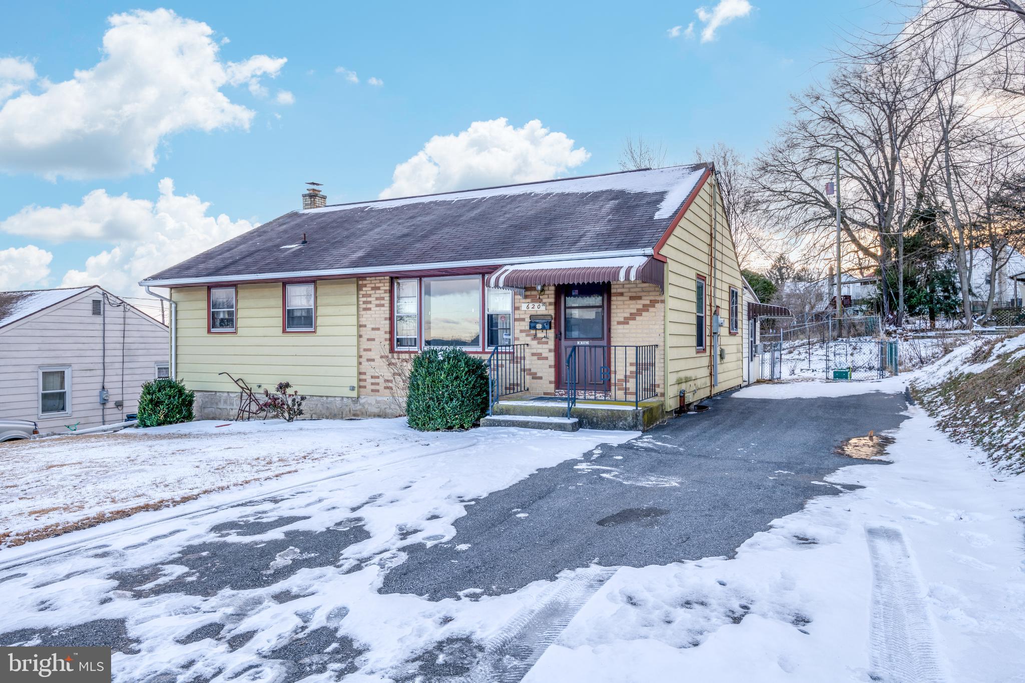 ELIZABETHTOWN BOROUGH - Residential