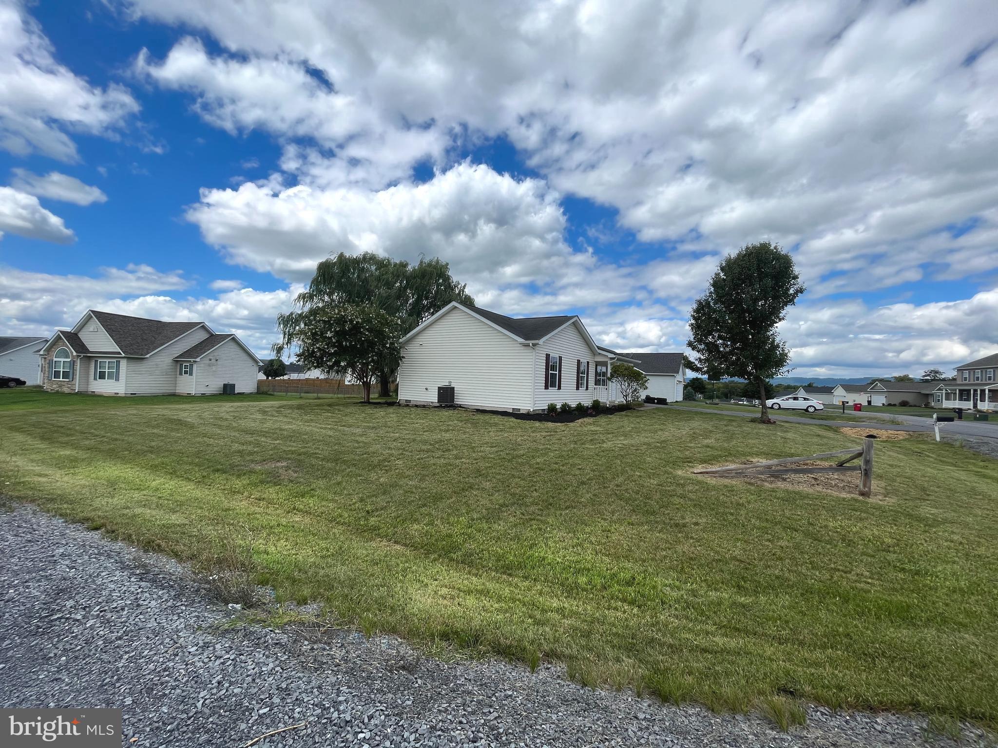 SPRING HILL - Residential