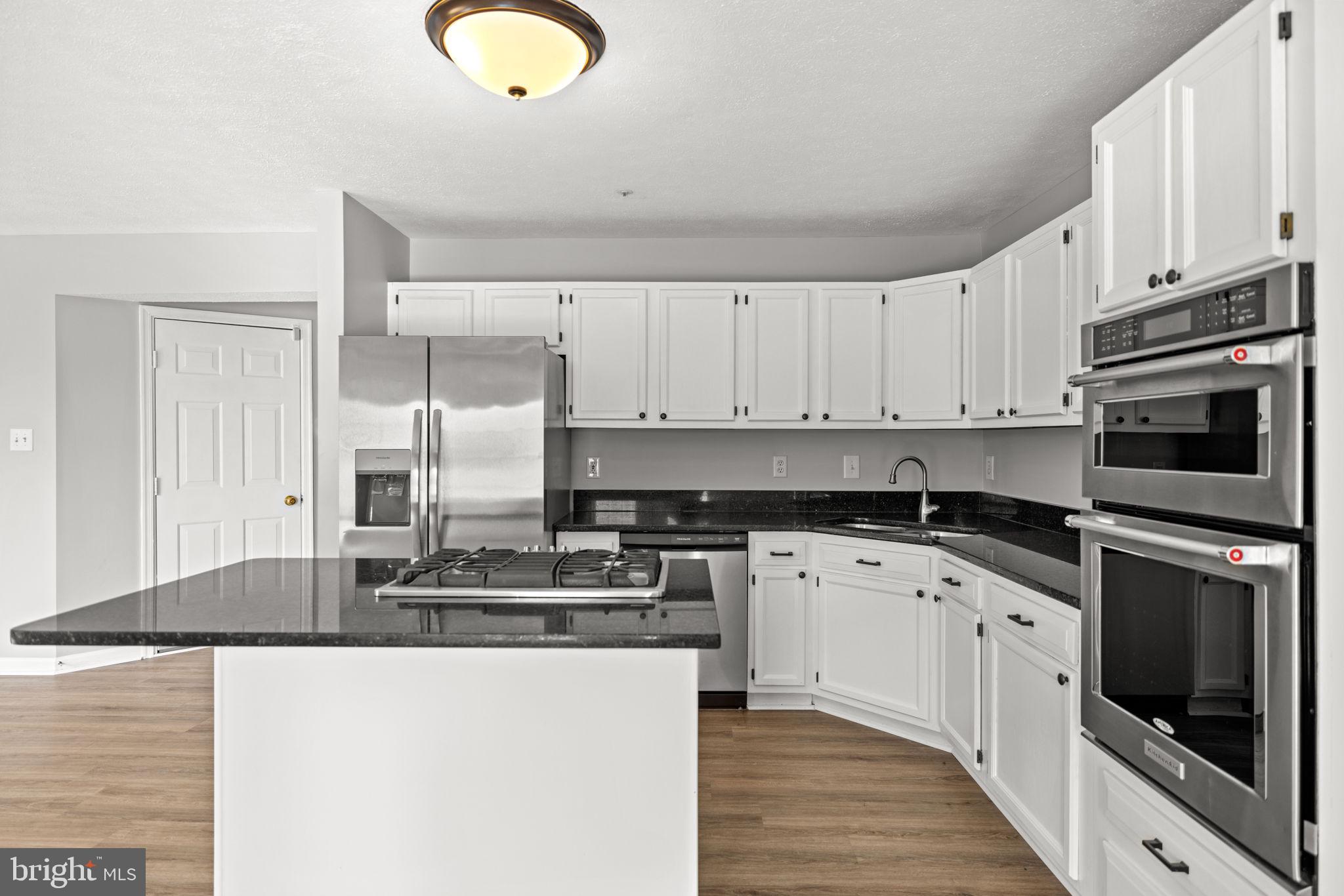 HIGHLAND MEADOWS-PLAT 5> - Residential