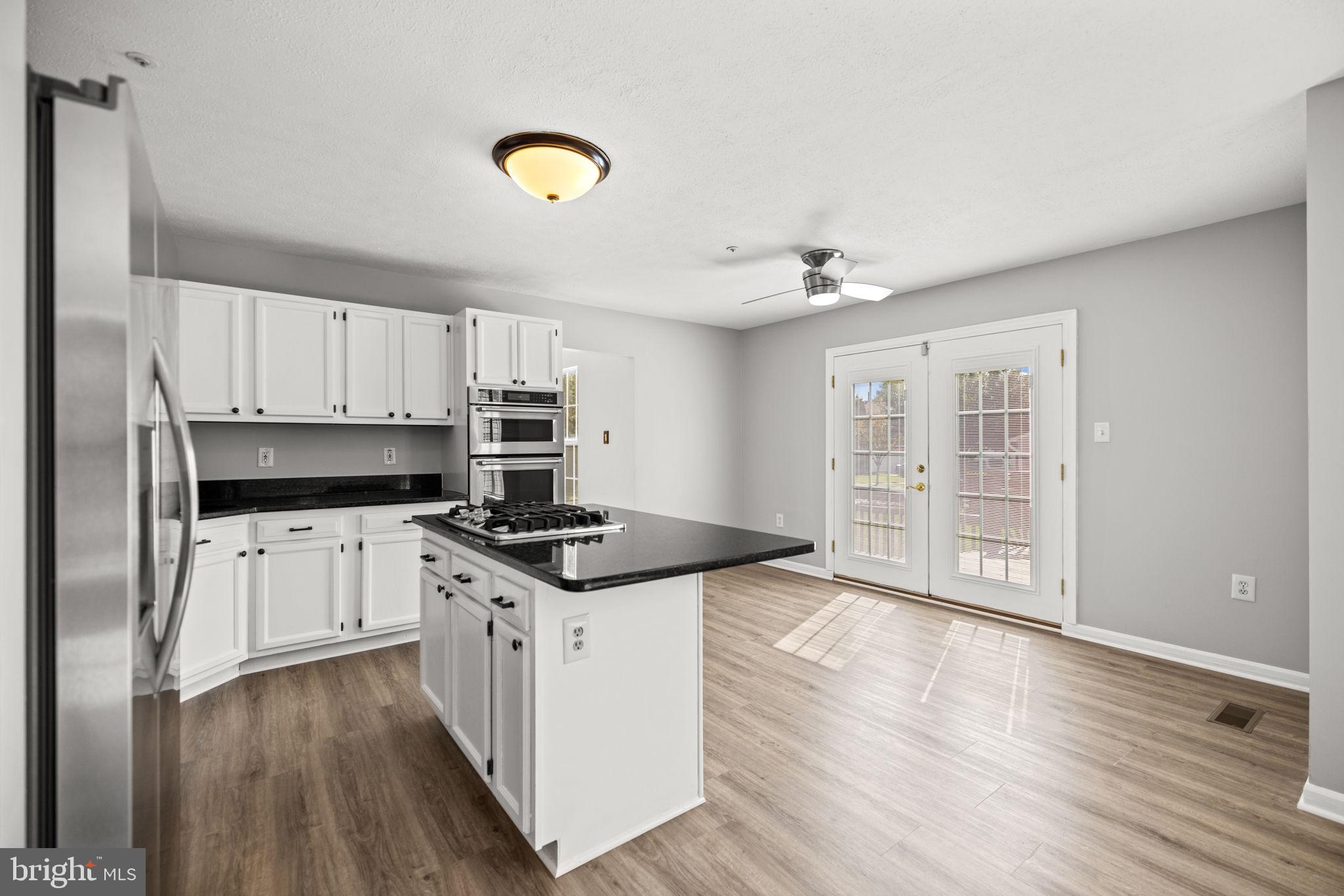 HIGHLAND MEADOWS-PLAT 5> - Residential