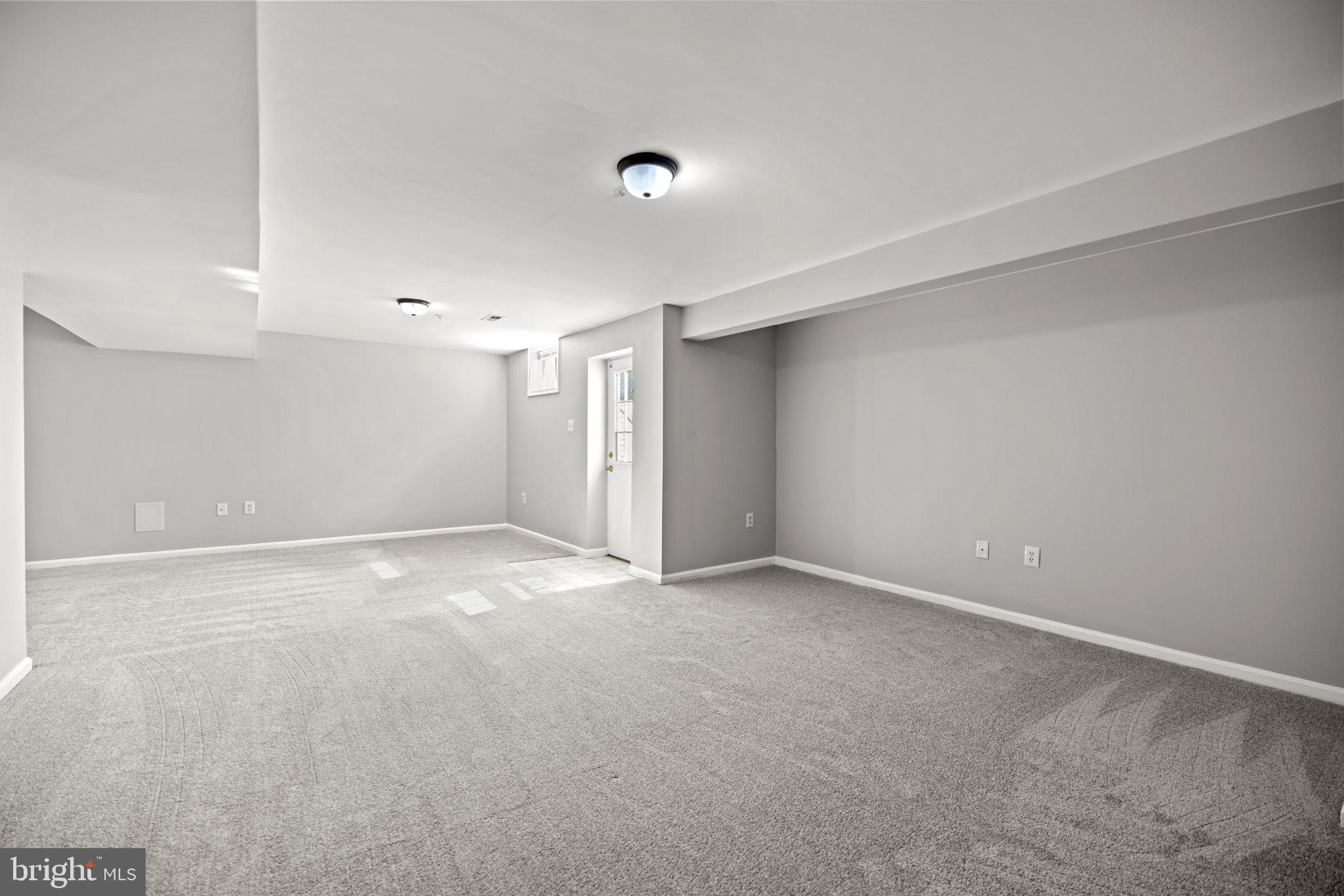 HIGHLAND MEADOWS-PLAT 5> - Residential