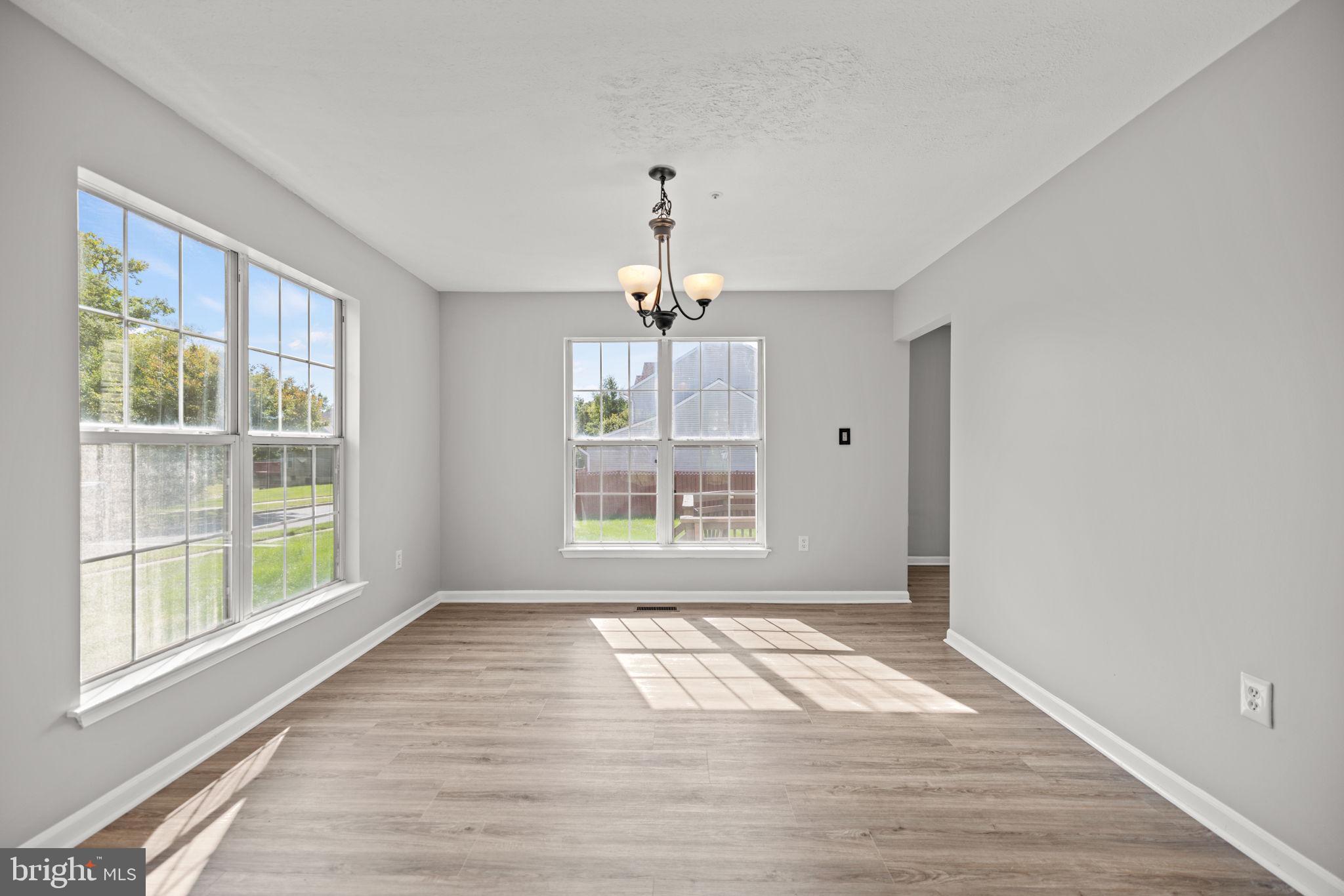 HIGHLAND MEADOWS-PLAT 5> - Residential