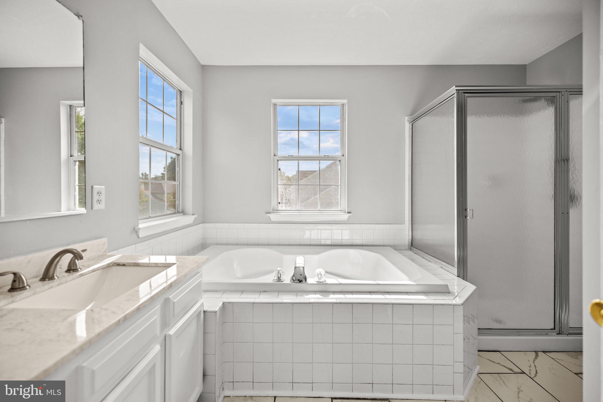 HIGHLAND MEADOWS-PLAT 5> - Residential