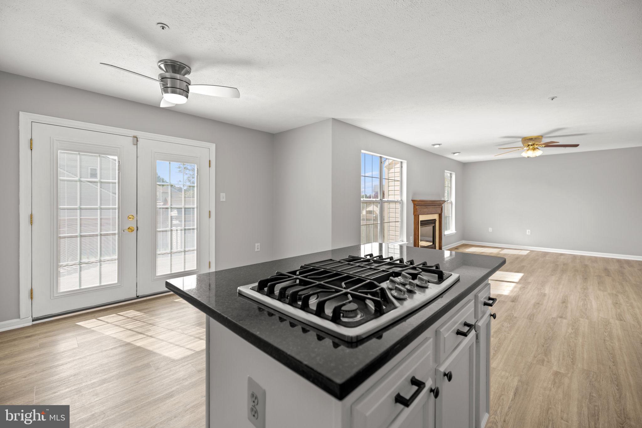 HIGHLAND MEADOWS-PLAT 5> - Residential