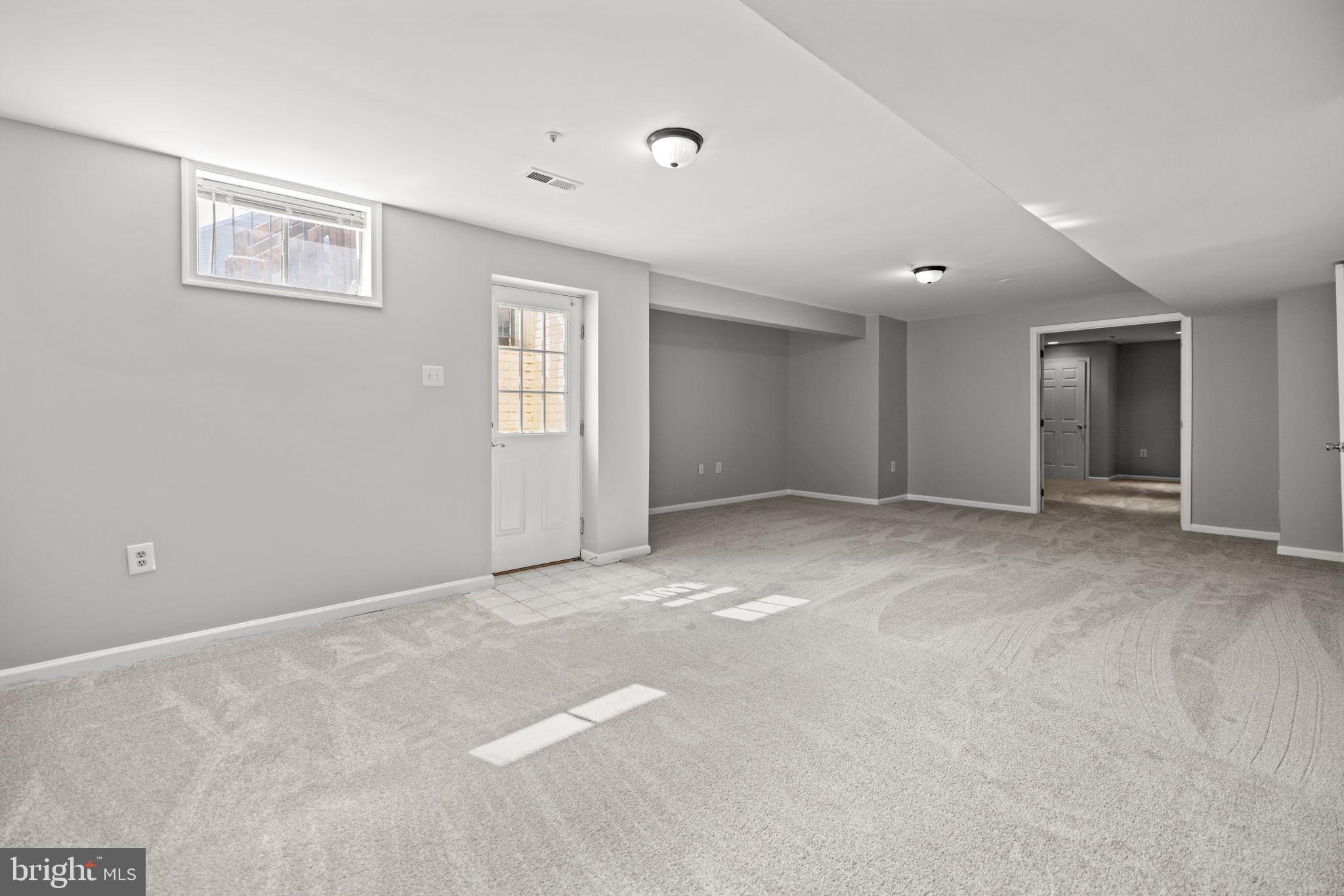 HIGHLAND MEADOWS-PLAT 5> - Residential