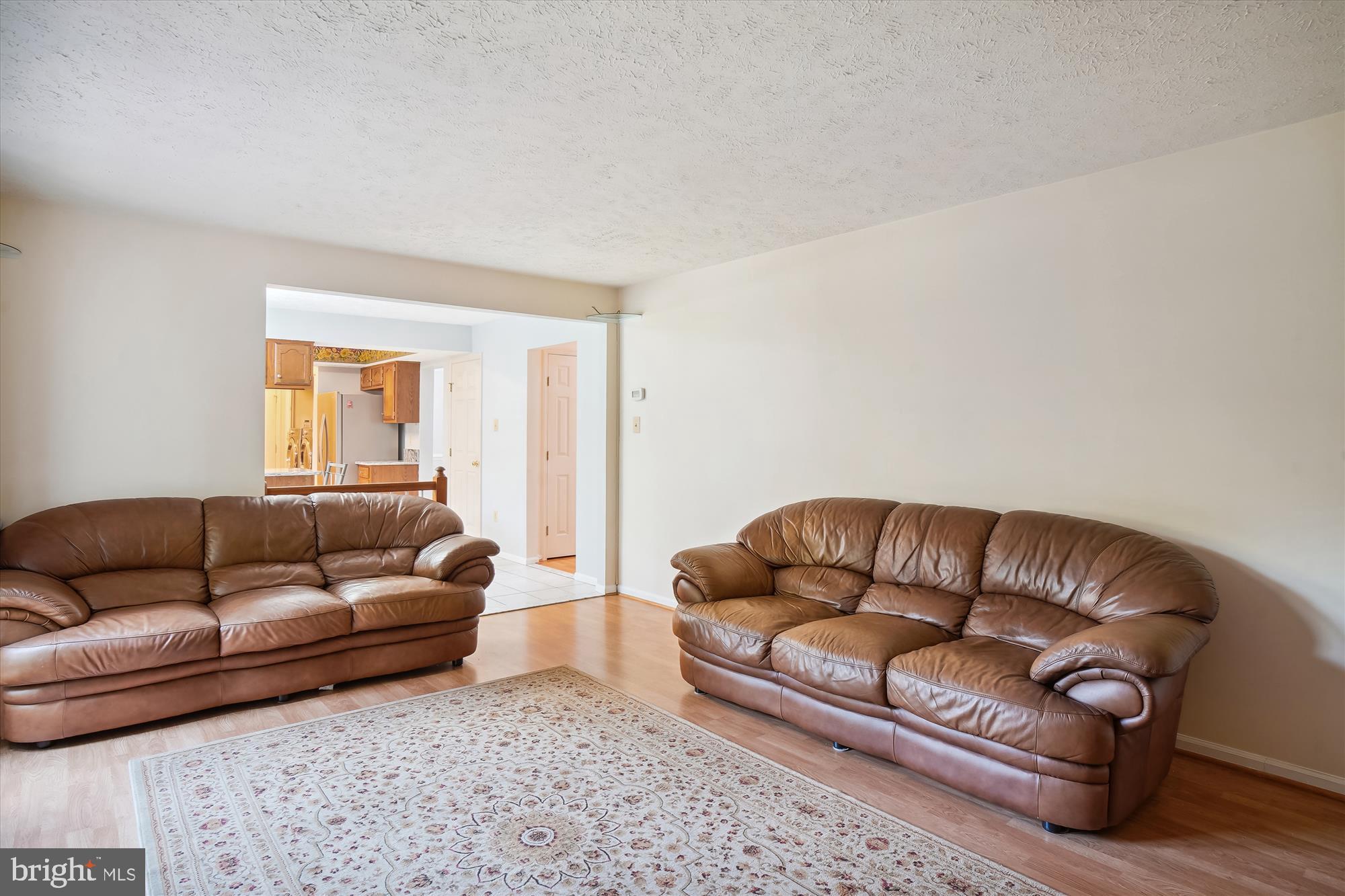 NORTH SHERWOOD FOREST - Residential