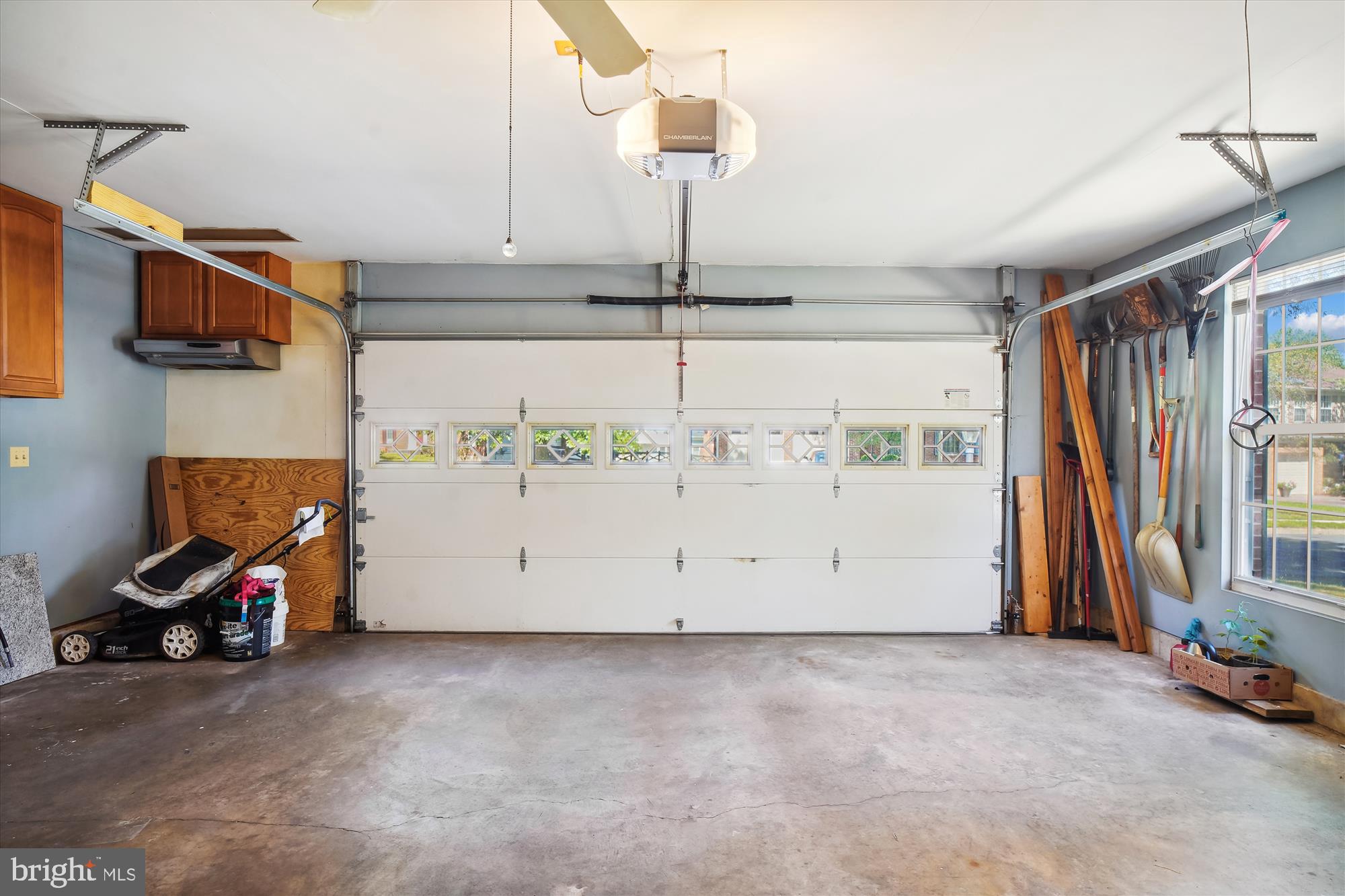 NORTH SHERWOOD FOREST - Residential