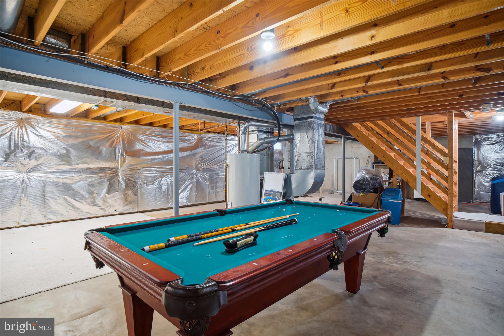 NORTH SHERWOOD FOREST - Residential