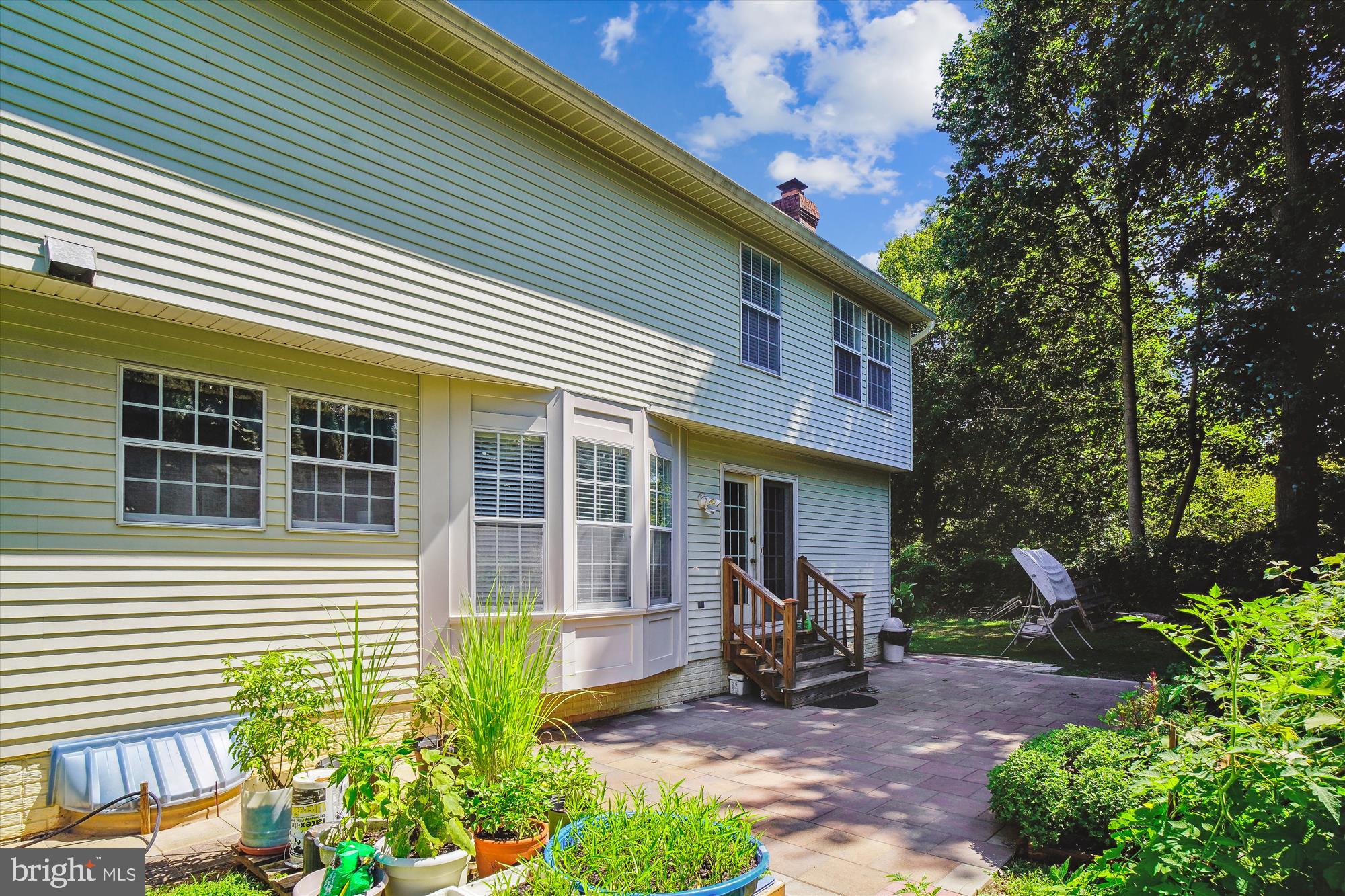 NORTH SHERWOOD FOREST - Residential