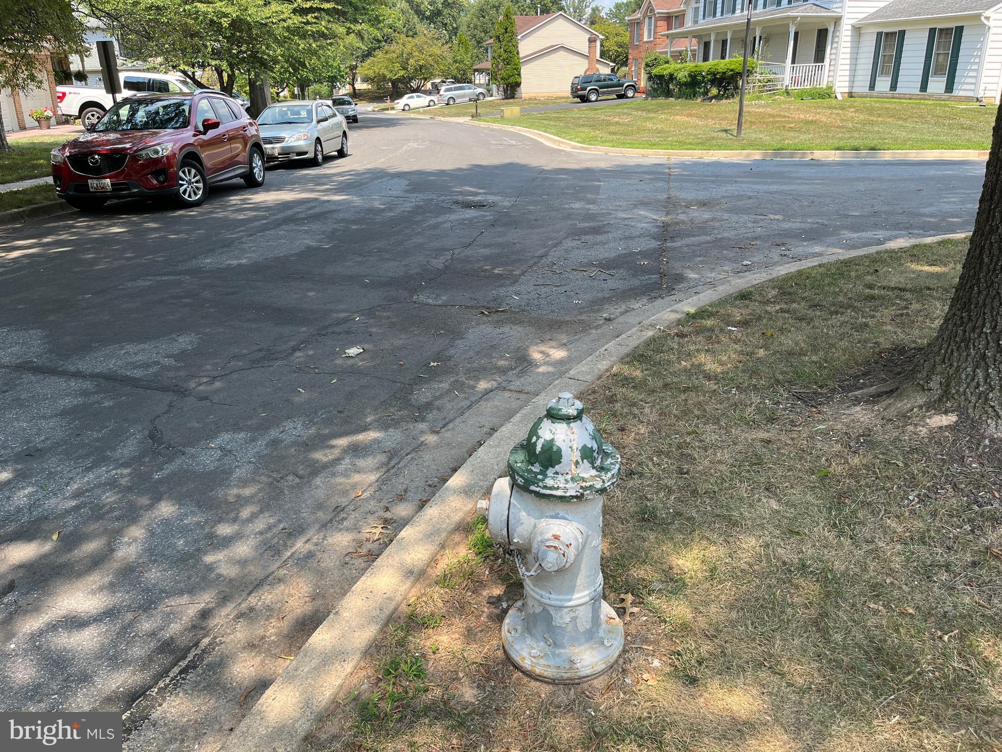 NORTH SHERWOOD FOREST - Residential