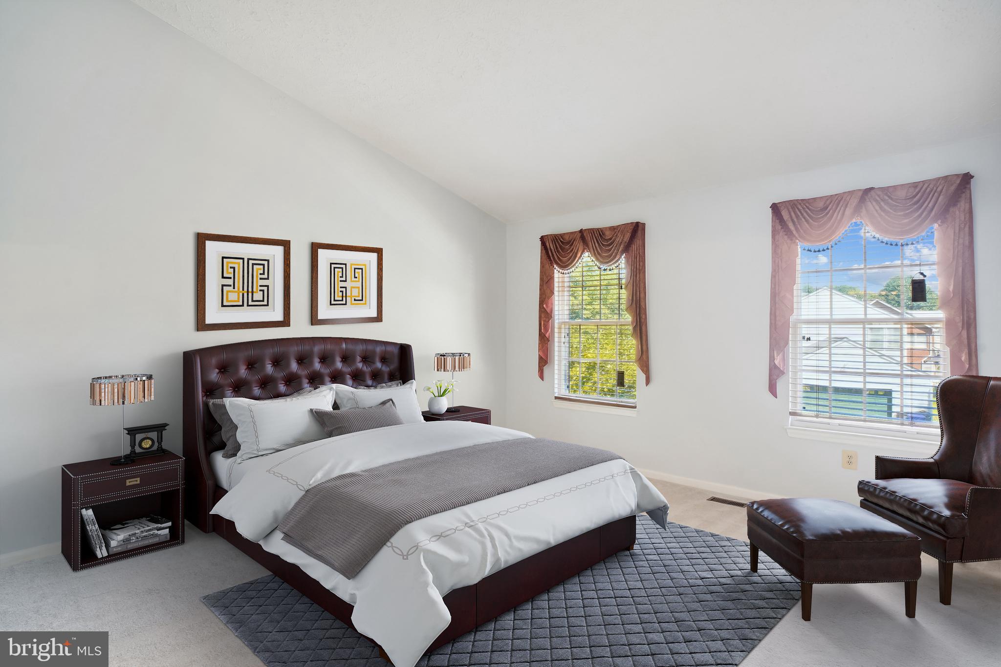 NORTH SHERWOOD FOREST - Residential