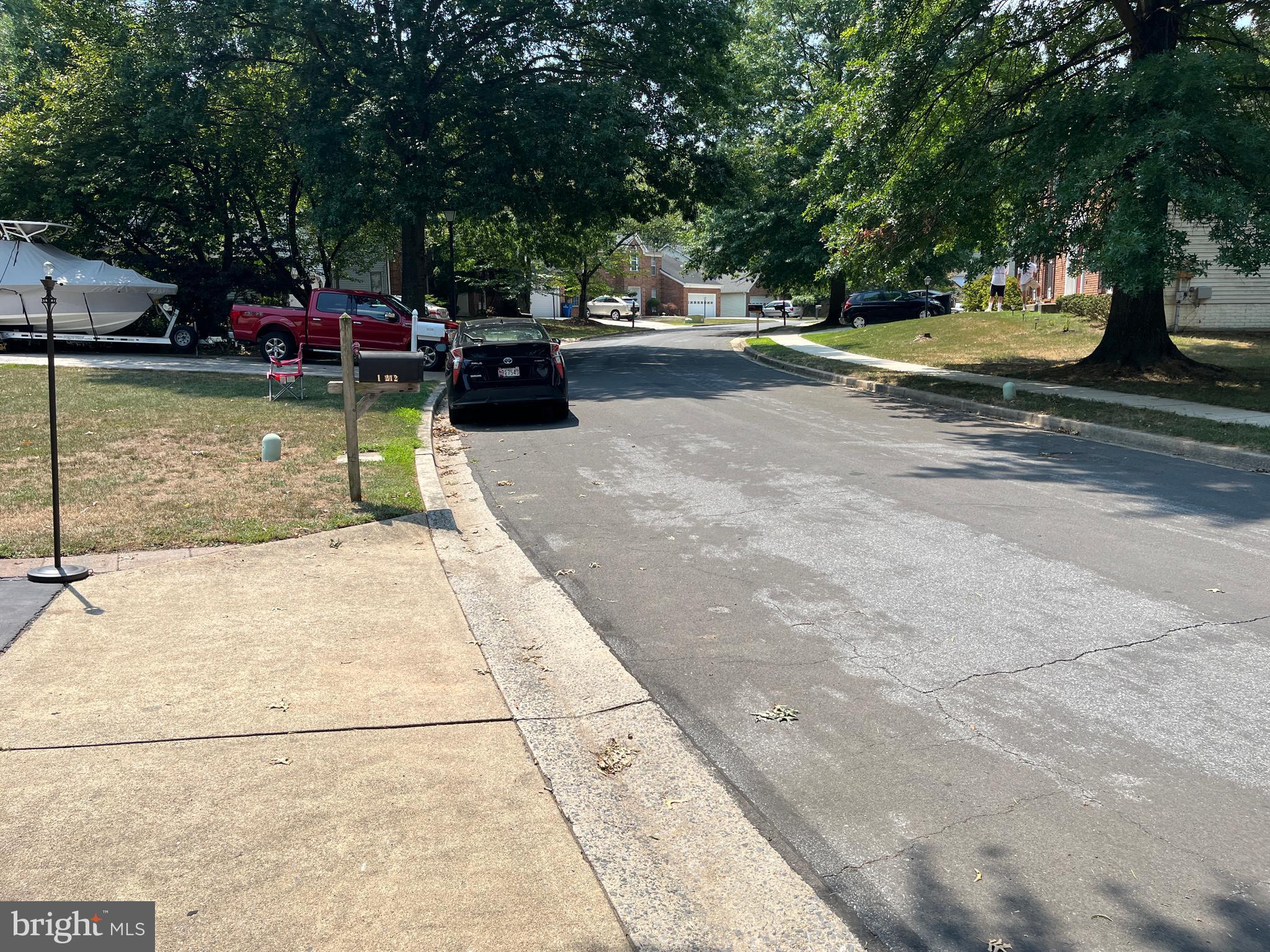 NORTH SHERWOOD FOREST - Residential