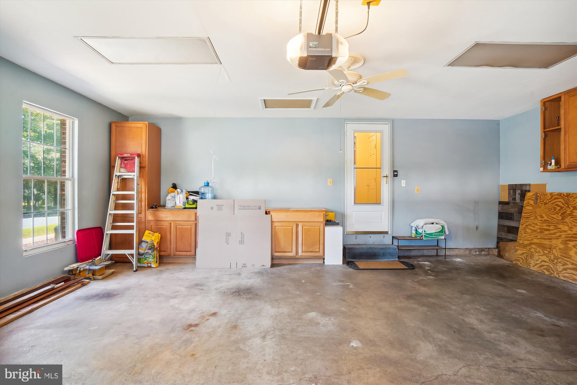 NORTH SHERWOOD FOREST - Residential