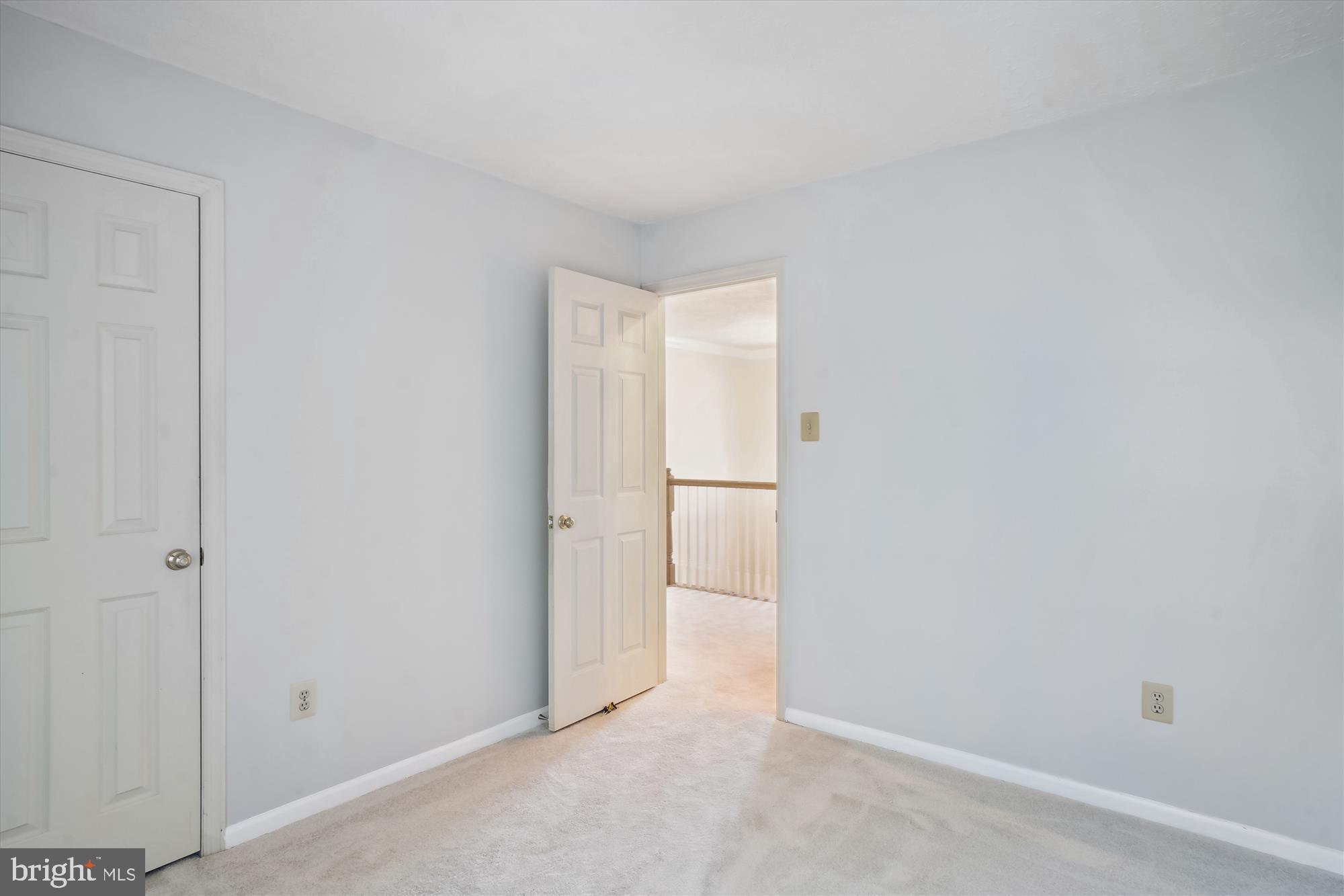 NORTH SHERWOOD FOREST - Residential