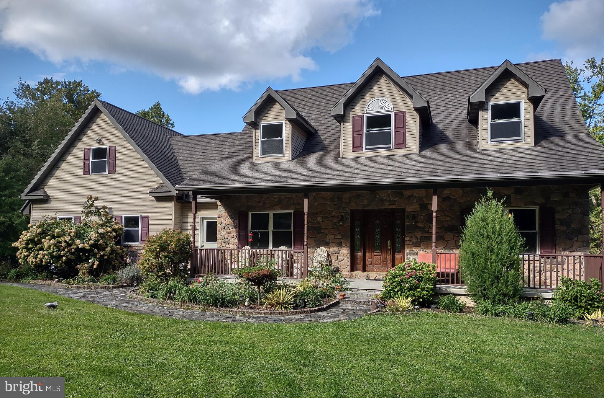 425 SWAMP ROAD