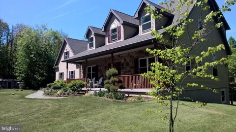 Photo of 425 Swamp Road, MORGANTOWN, PA 19543 (MLS # PABK2074944)