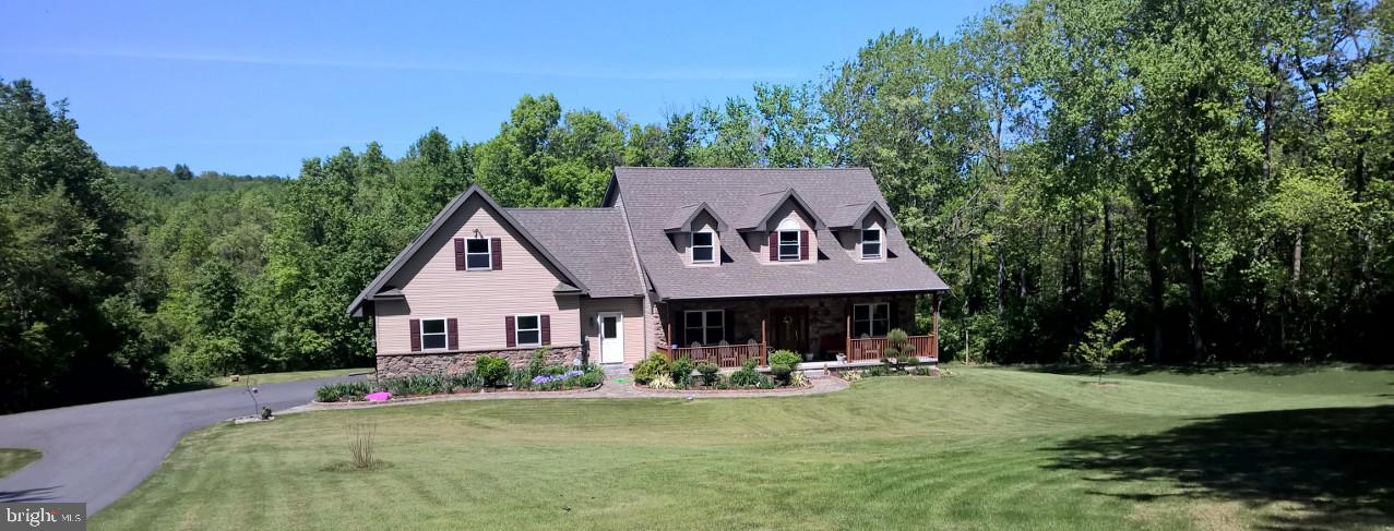425 SWAMP ROAD