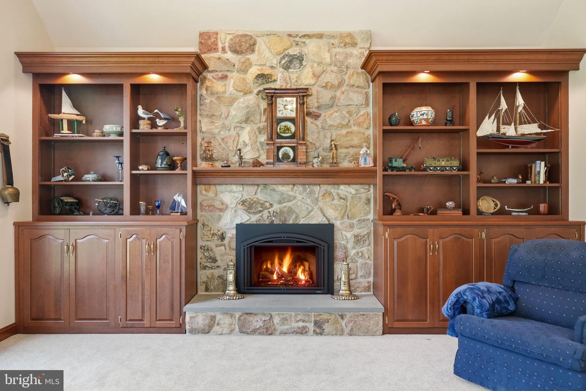 WEATHERFIELD - Residential