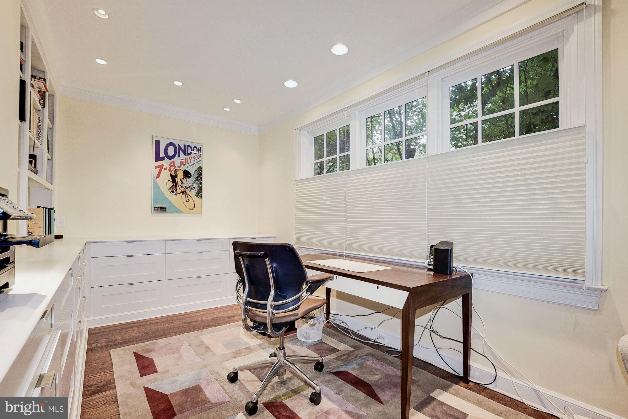 CLEVELAND PARK - Residential