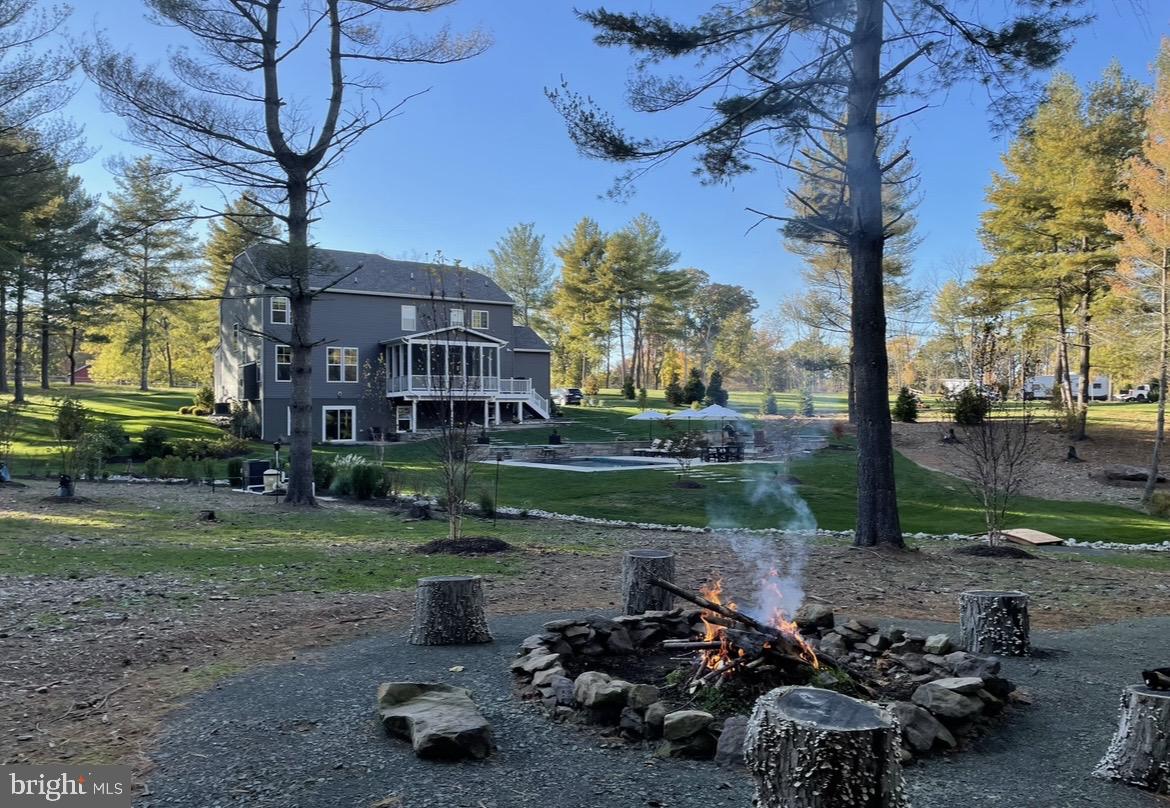 3375 GREENWOOD FARM DRIVE