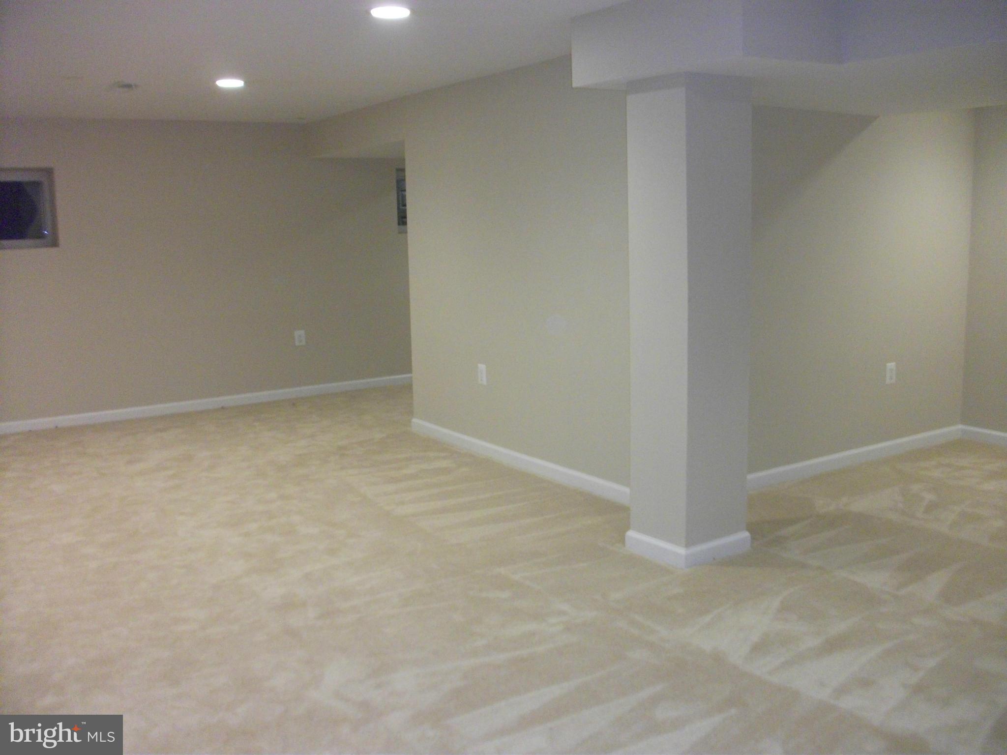 MAPLEWOOD - Residential