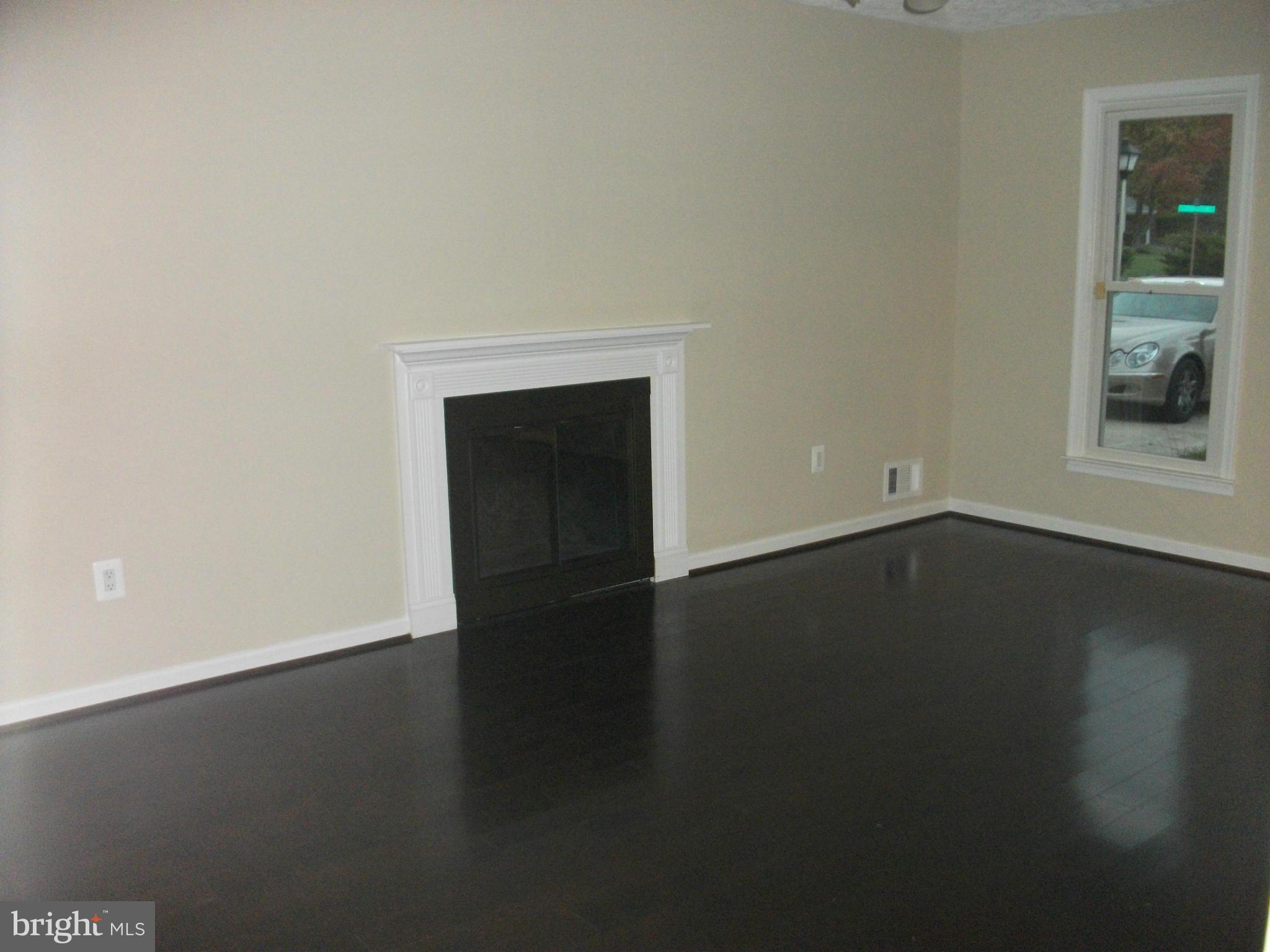 MAPLEWOOD - Residential