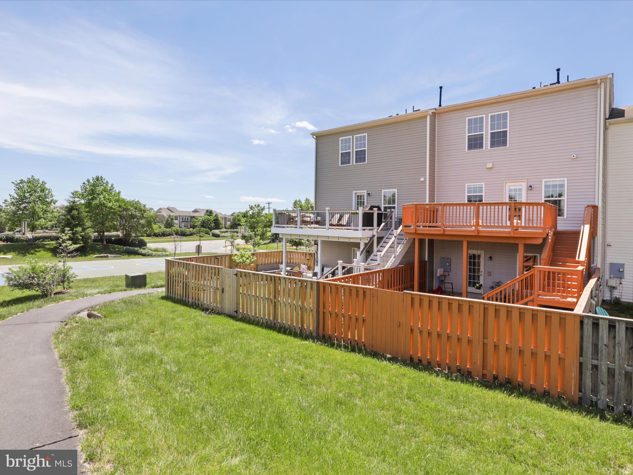 BRAMBLETON - Residential Lease