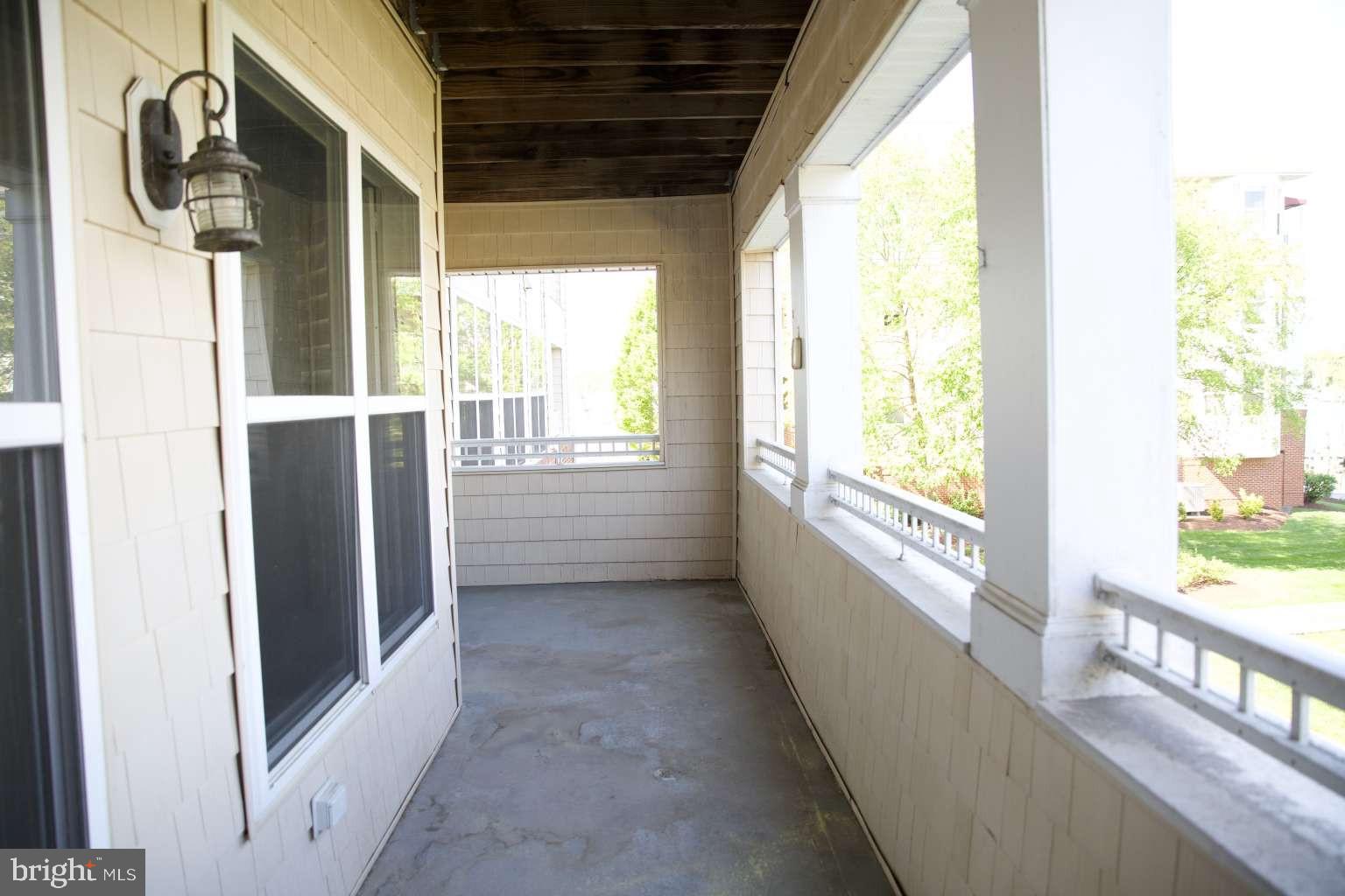 OYSTER BAY CONDOMINIUMS - Residential