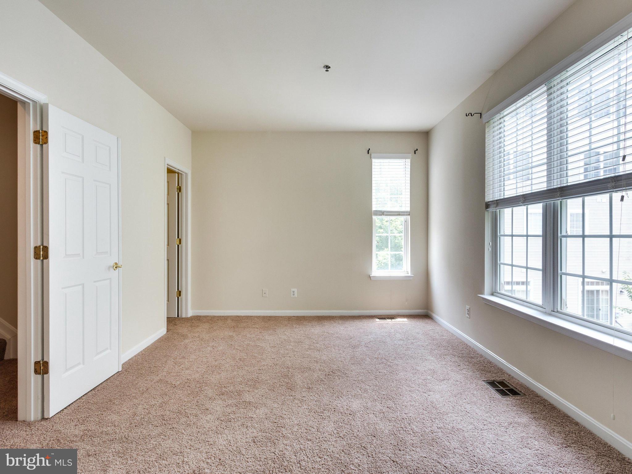 LORTON STATION NORTH CND - Residential