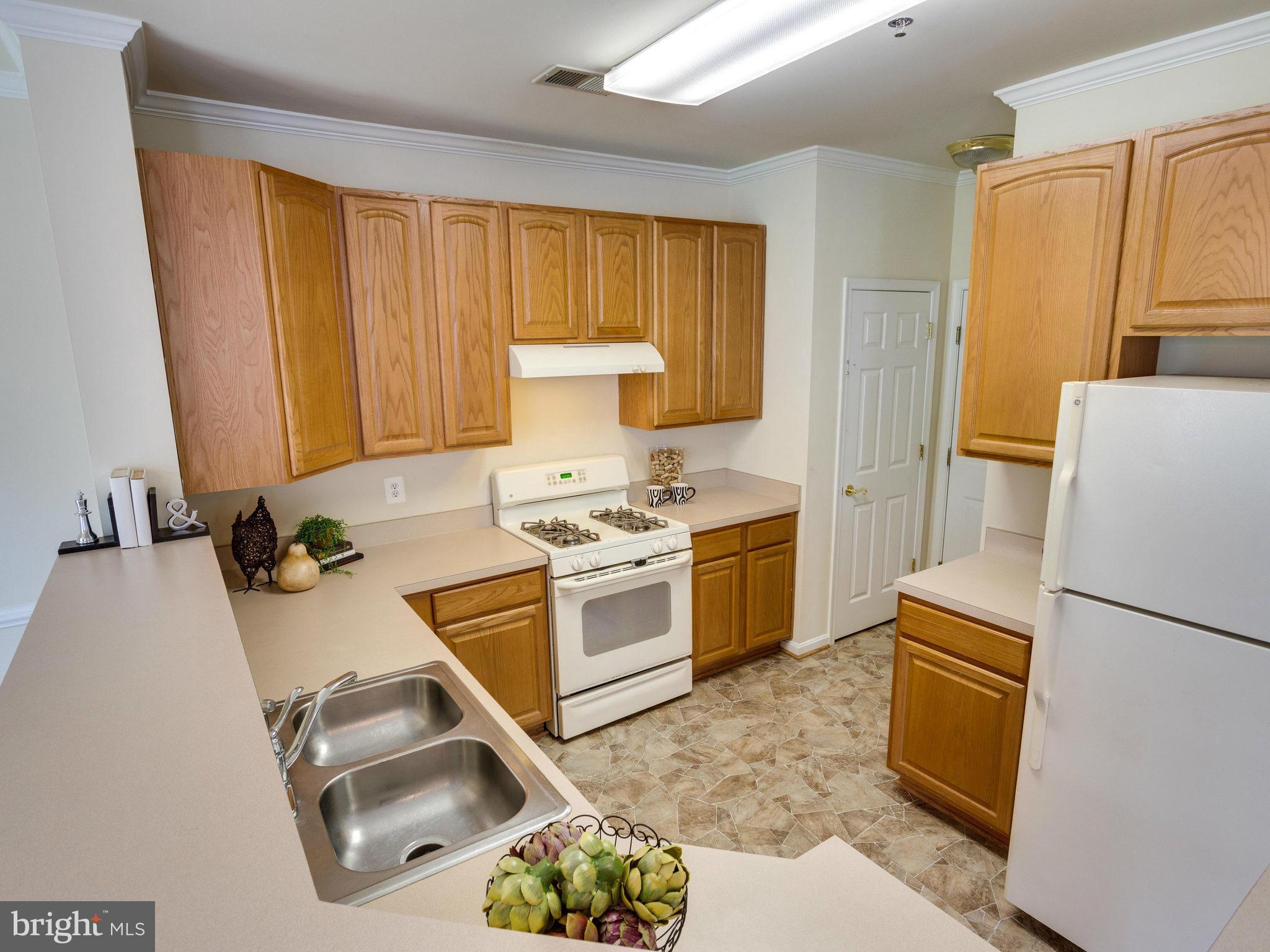 LORTON STATION NORTH CND - Residential