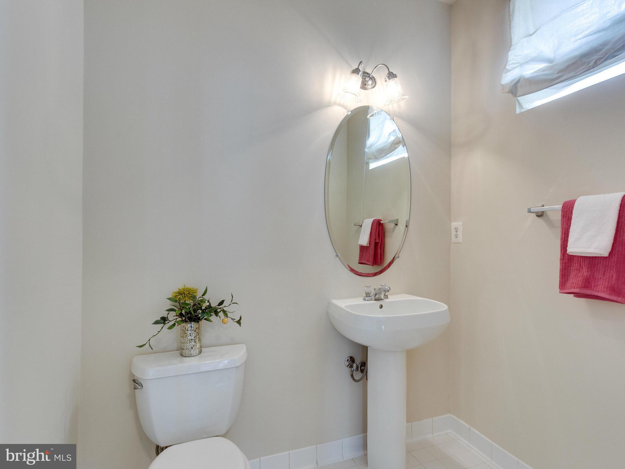 LORTON STATION NORTH CND - Residential