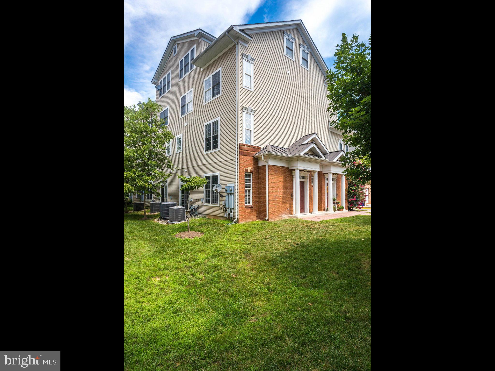 LORTON STATION NORTH CND - Residential