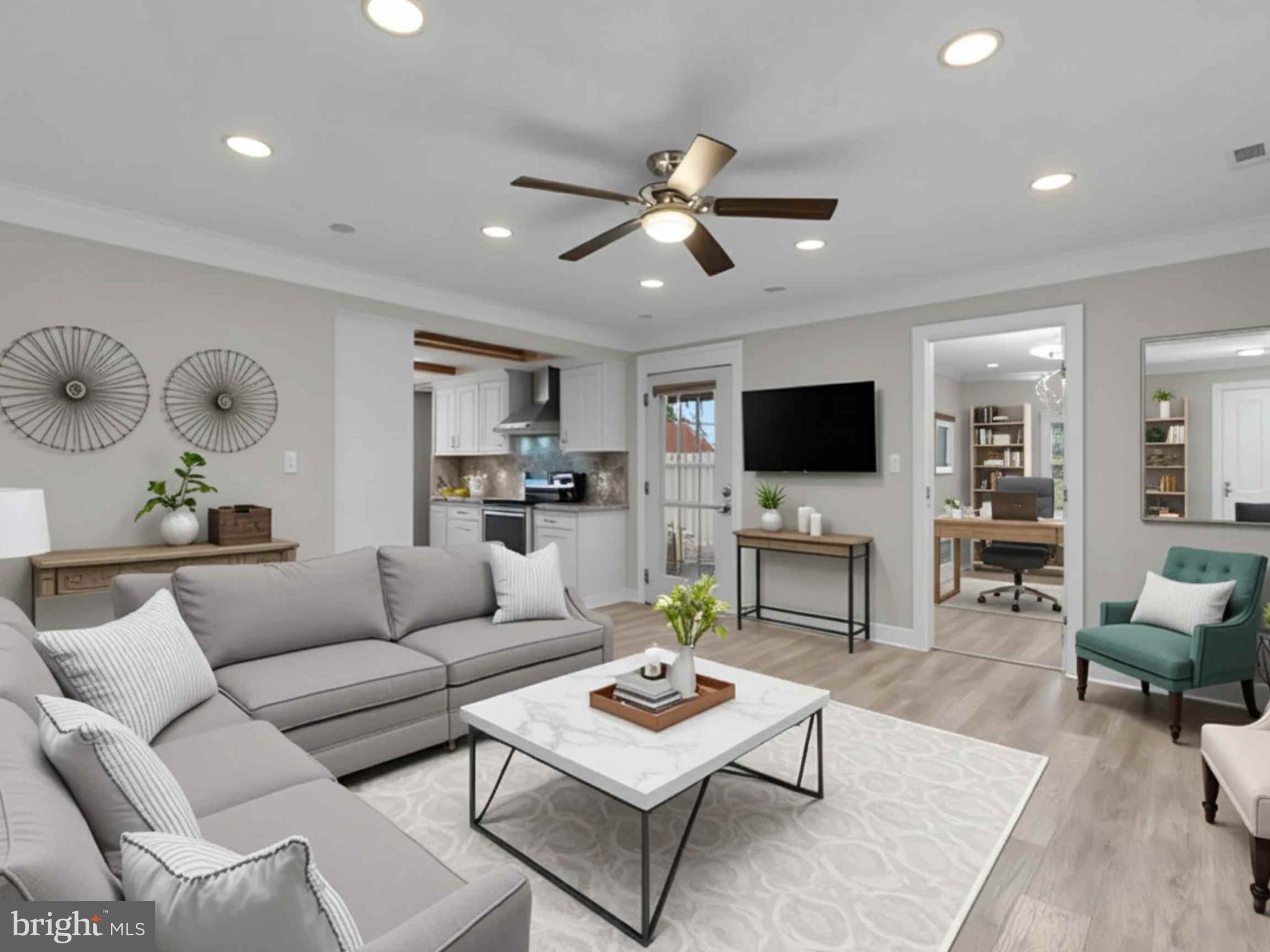 INDIAN CREEK - Residential