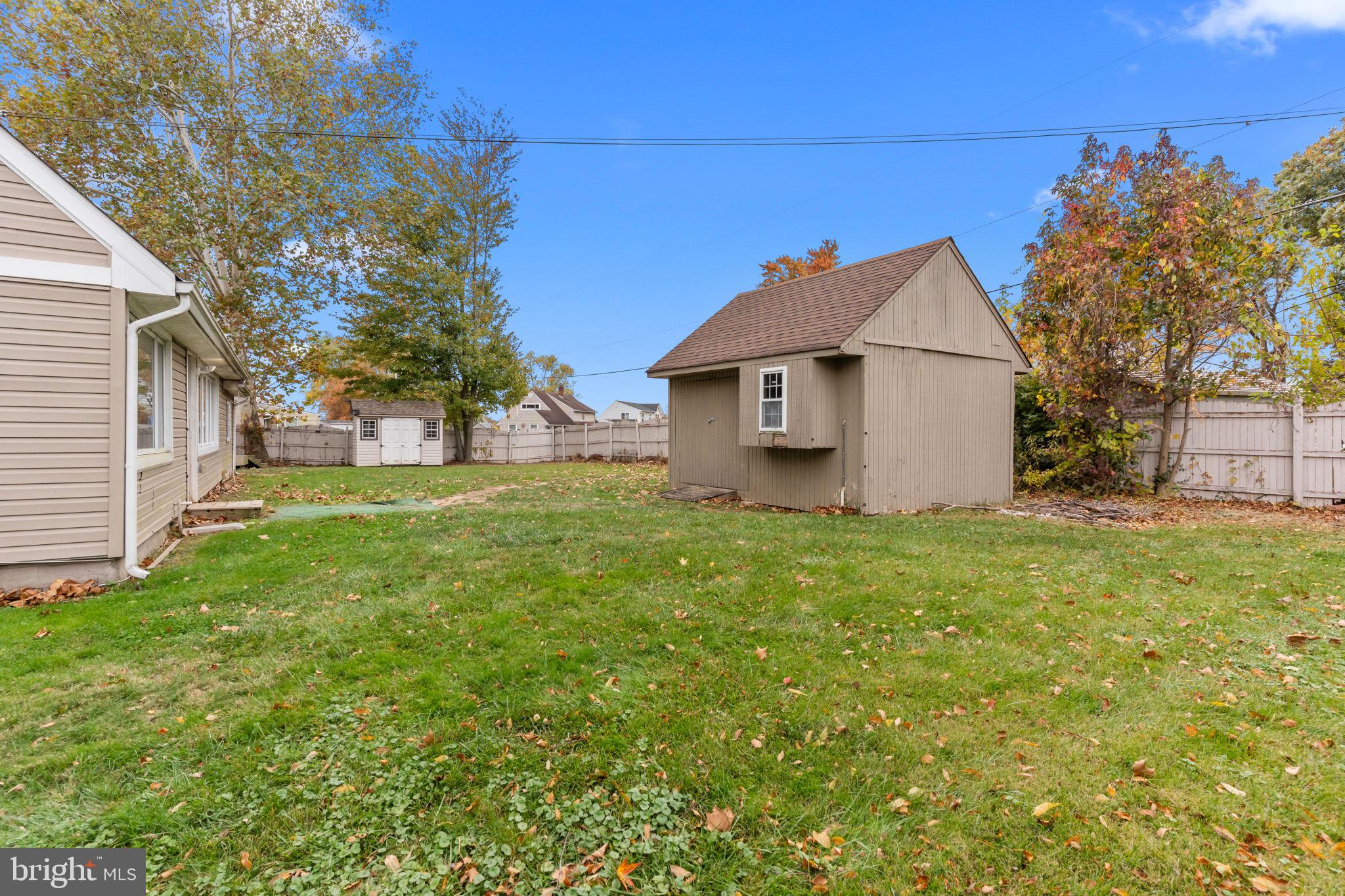 INDIAN CREEK - Residential