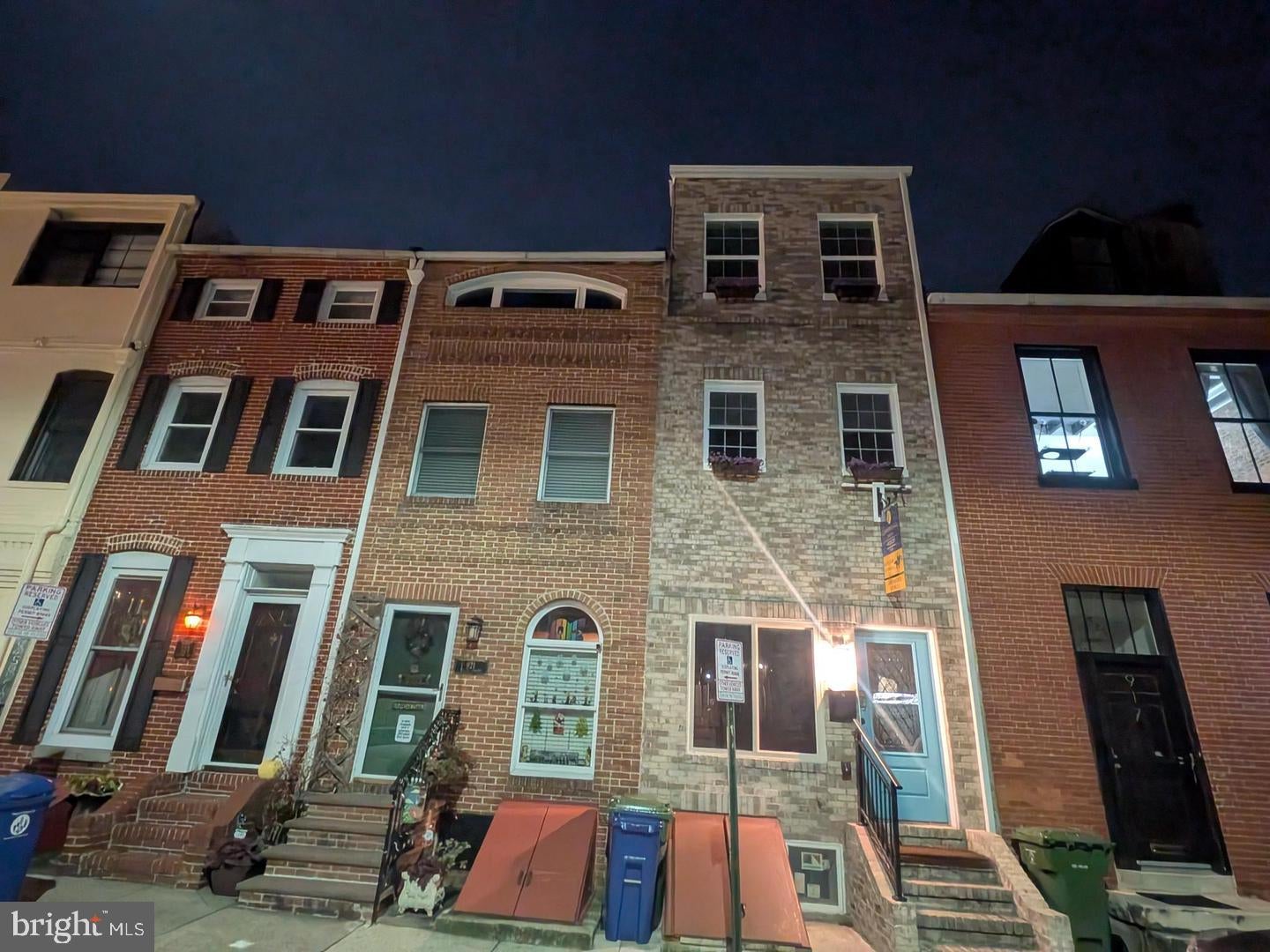 919 STILES STREET