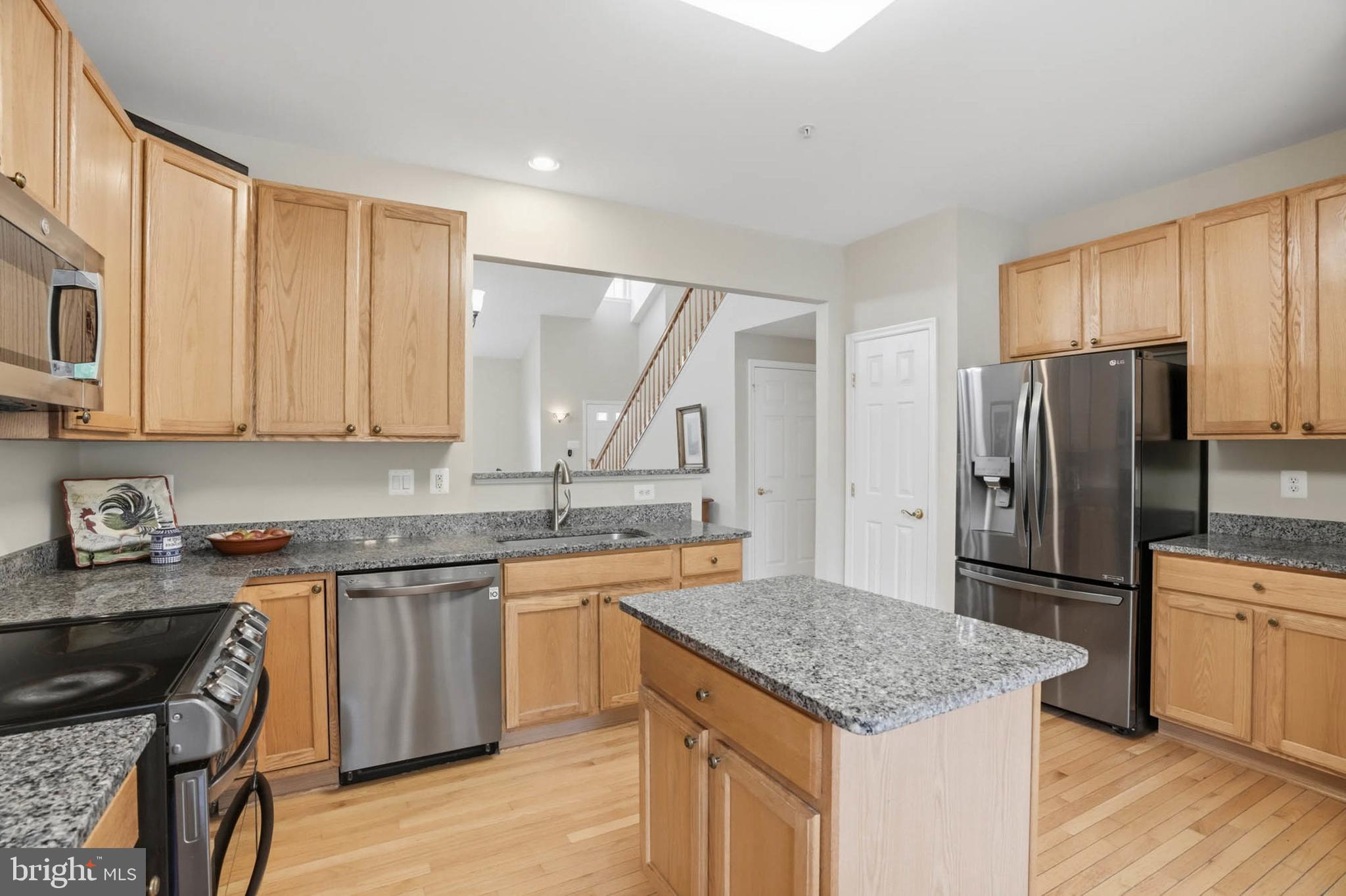 HEARTHSTONE AT ROCKBURN - Residential