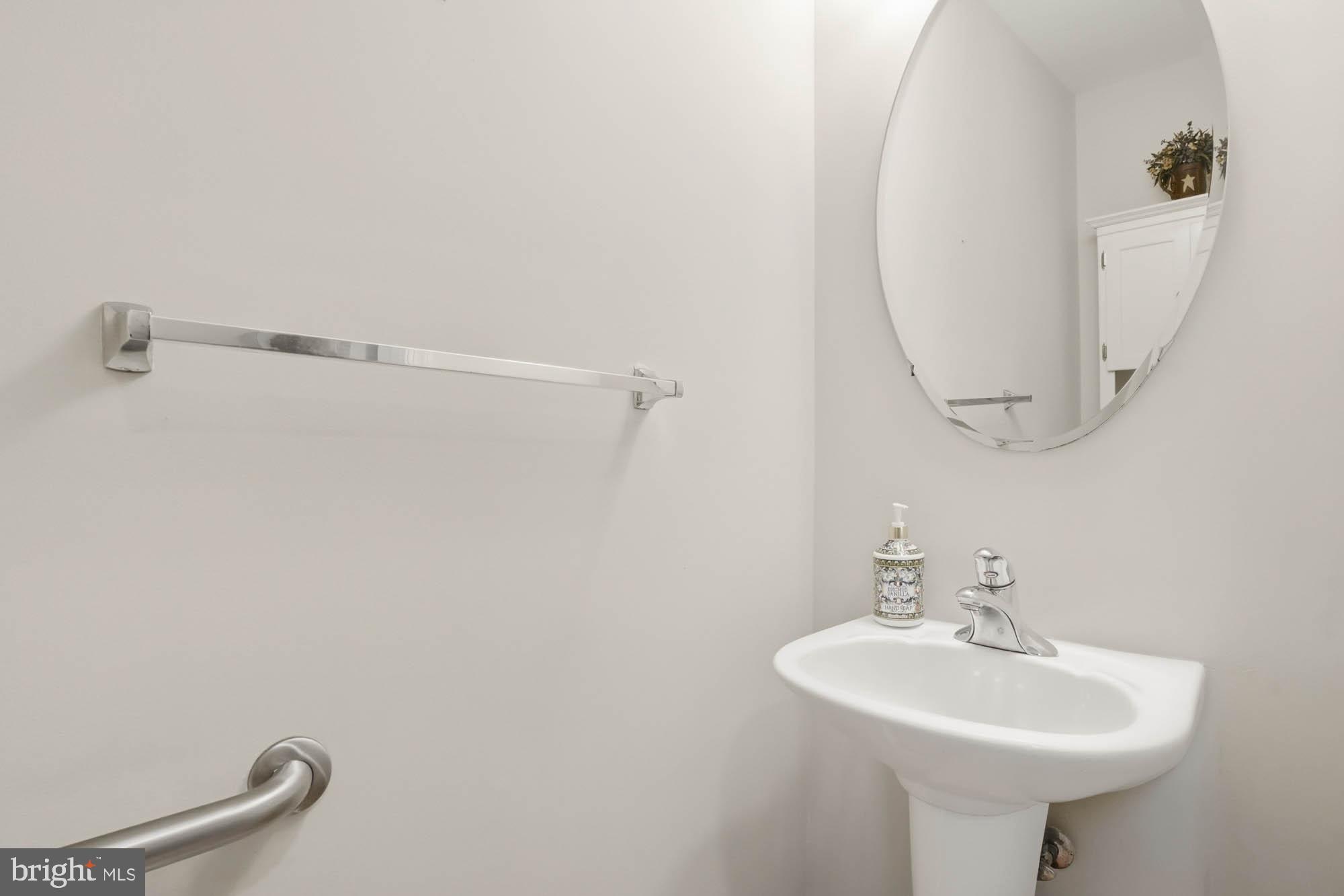 HEARTHSTONE AT ROCKBURN - Residential