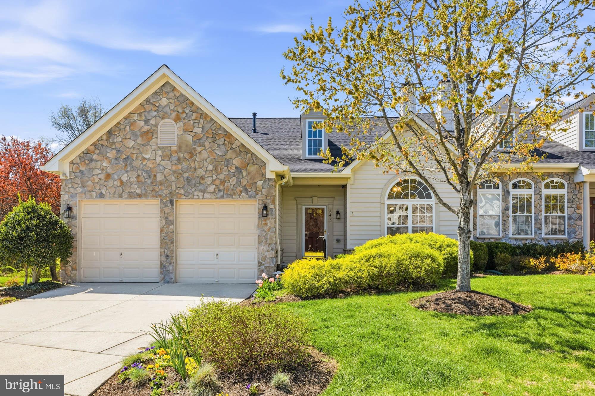 HEARTHSTONE AT ROCKBURN - Residential