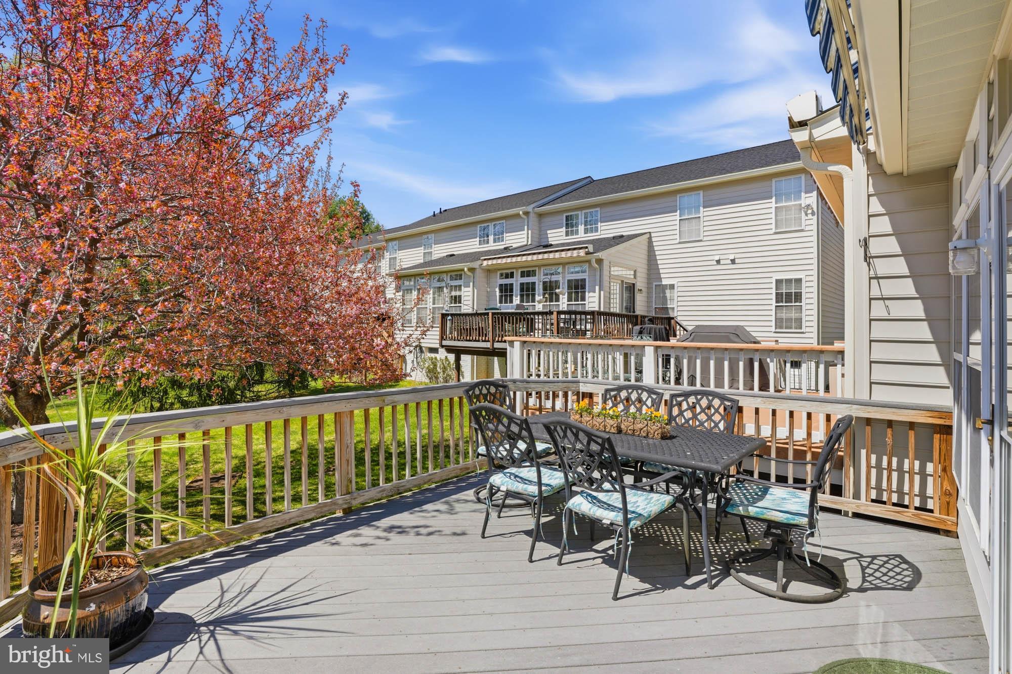 HEARTHSTONE AT ROCKBURN - Residential