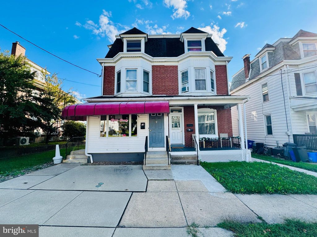 Photo of 3444 Penn Ave, SINKING SPRING, PA 19608 (MLS # PABK2064998)