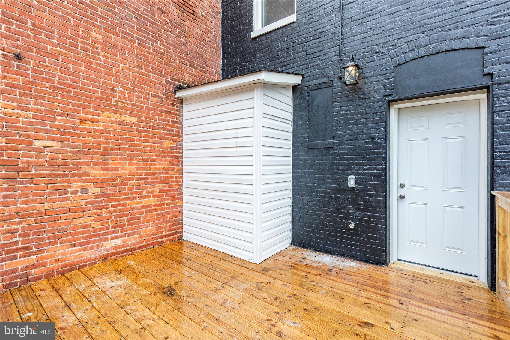 WINCHESTER - Residential