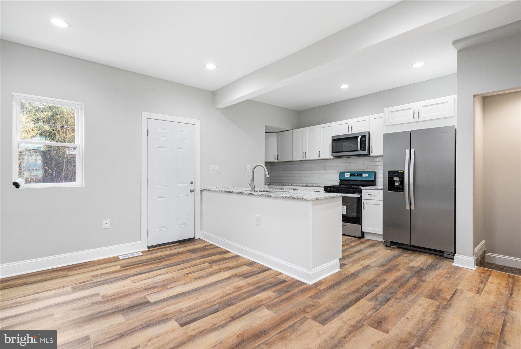 WINCHESTER - Residential