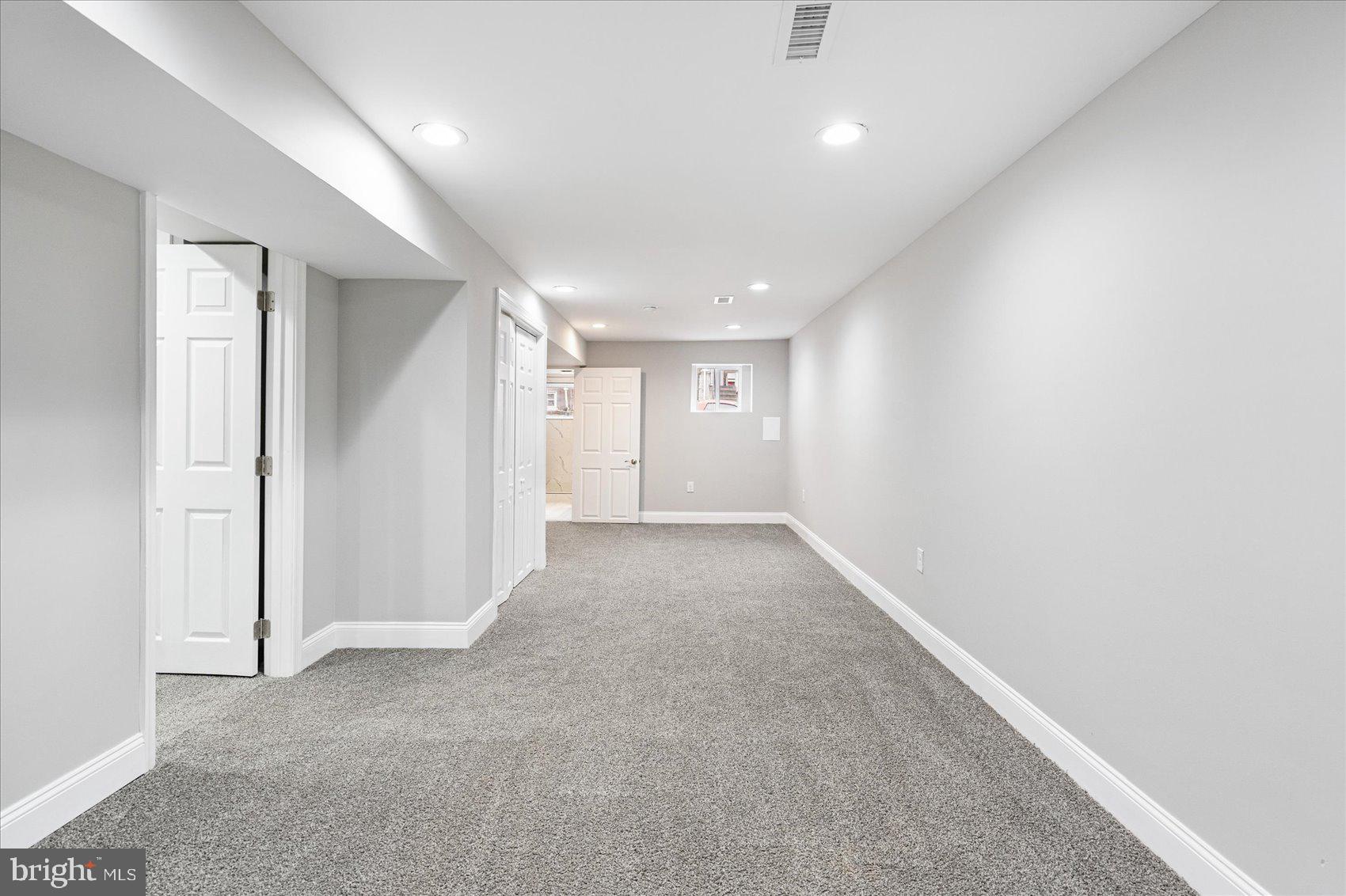 WINCHESTER - Residential