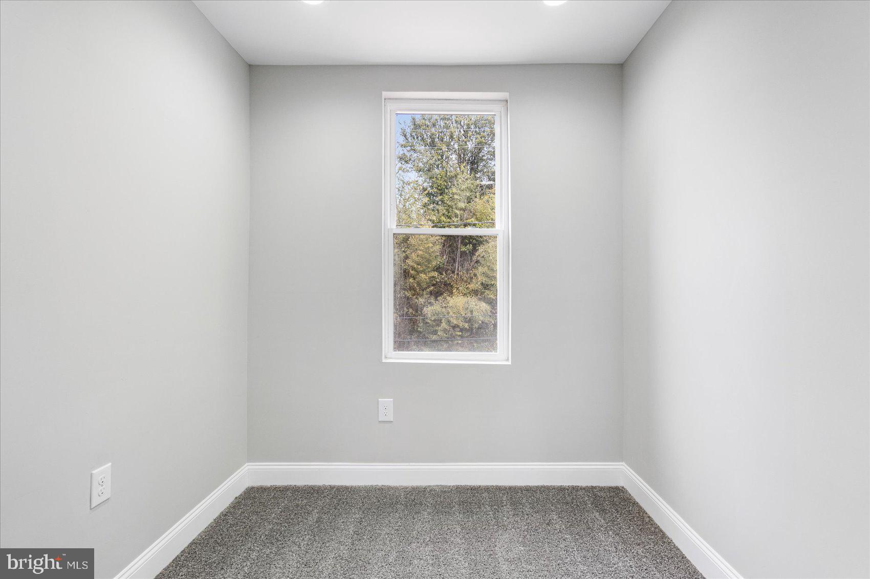 WINCHESTER - Residential