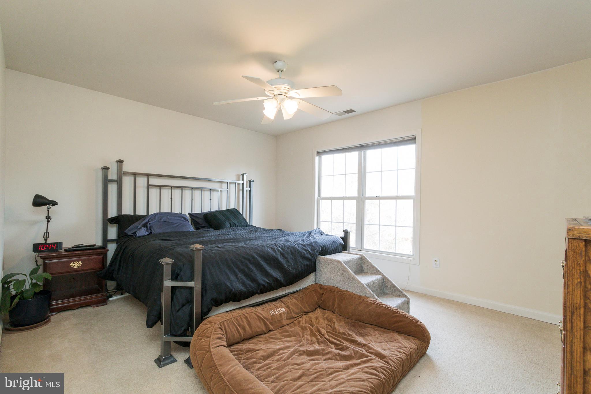 COURTLAND PARK - Residential Lease