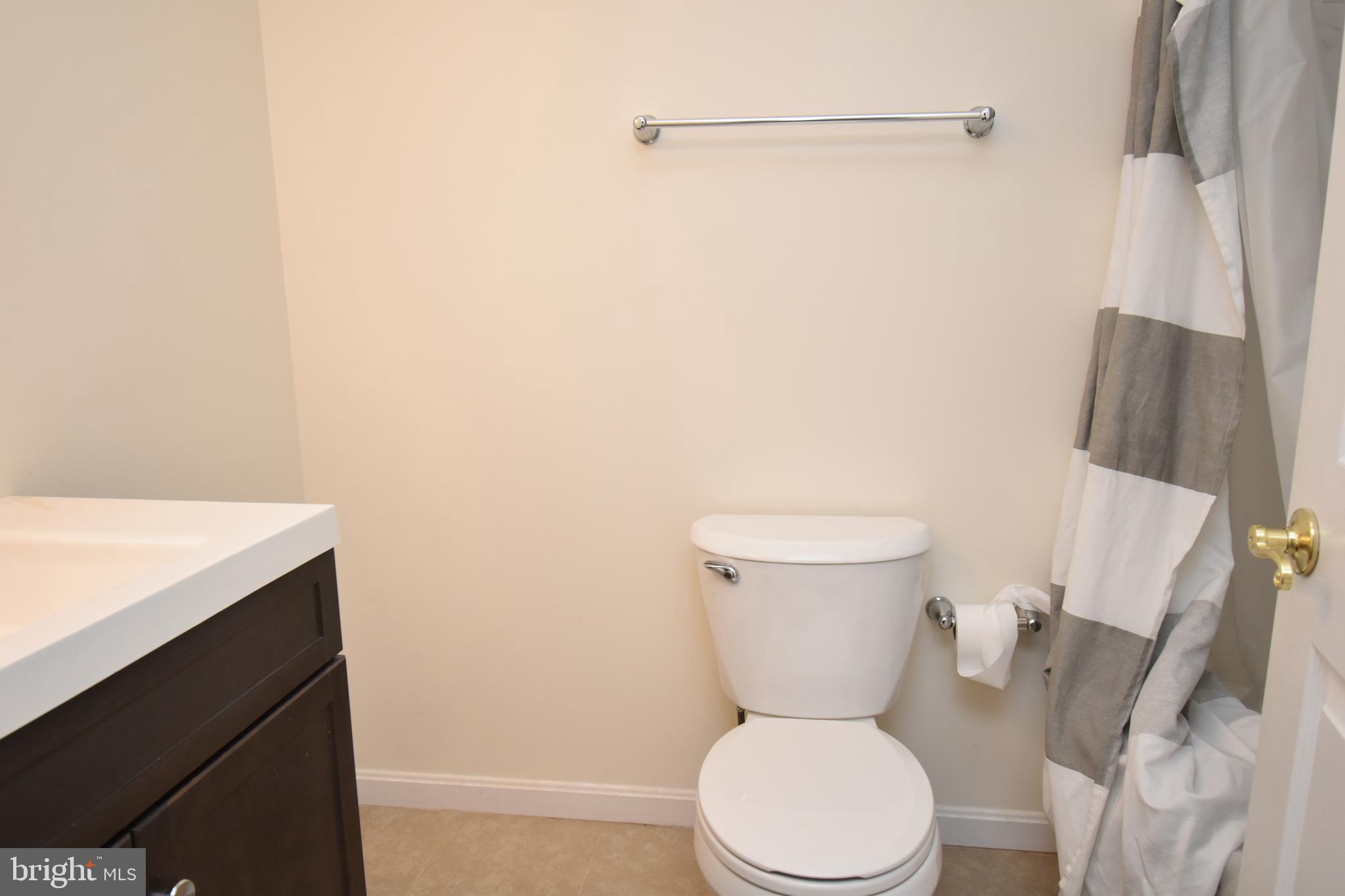 LOVETON FARMS - Residential Lease