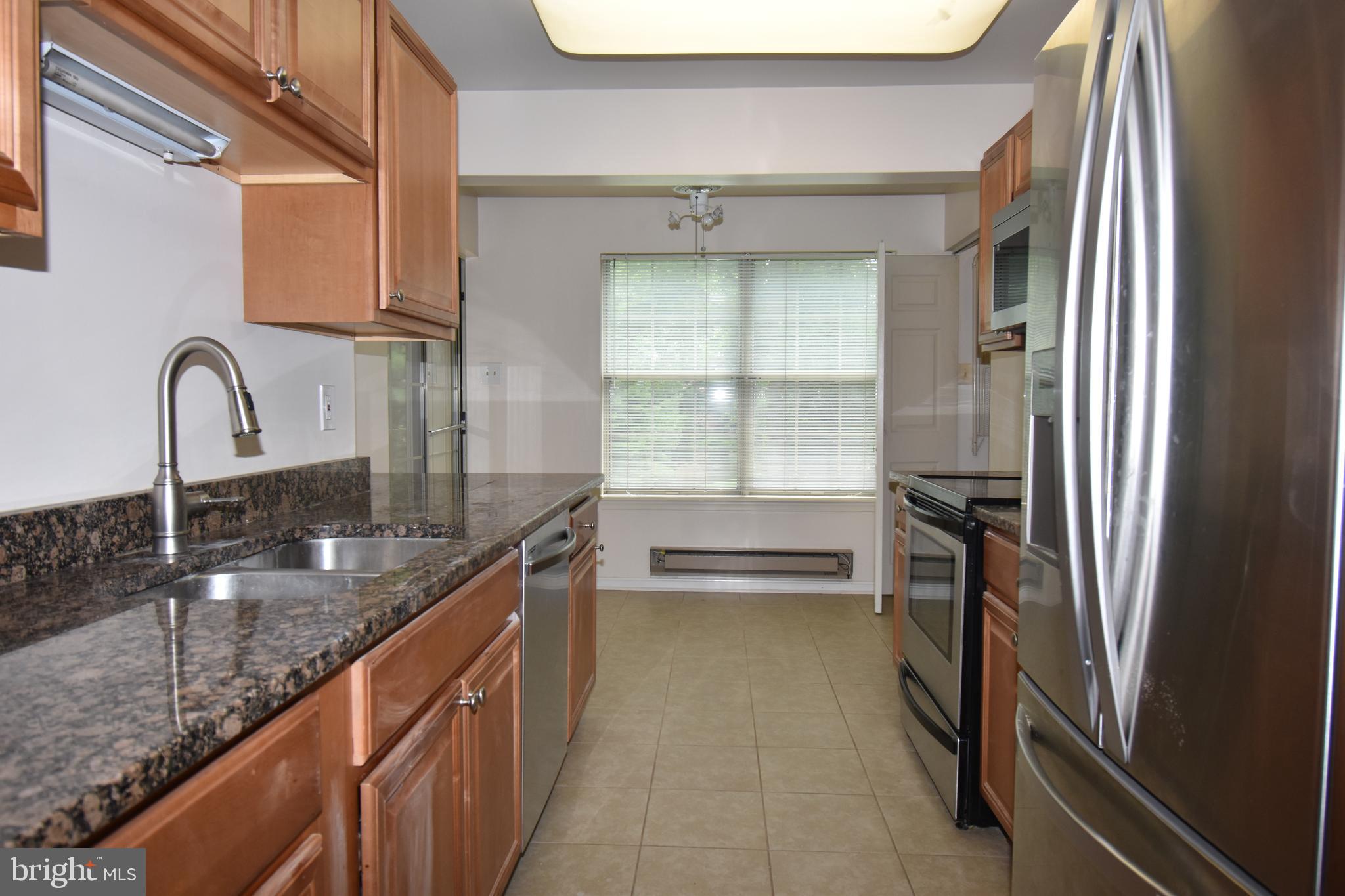 LOVETON FARMS - Residential Lease