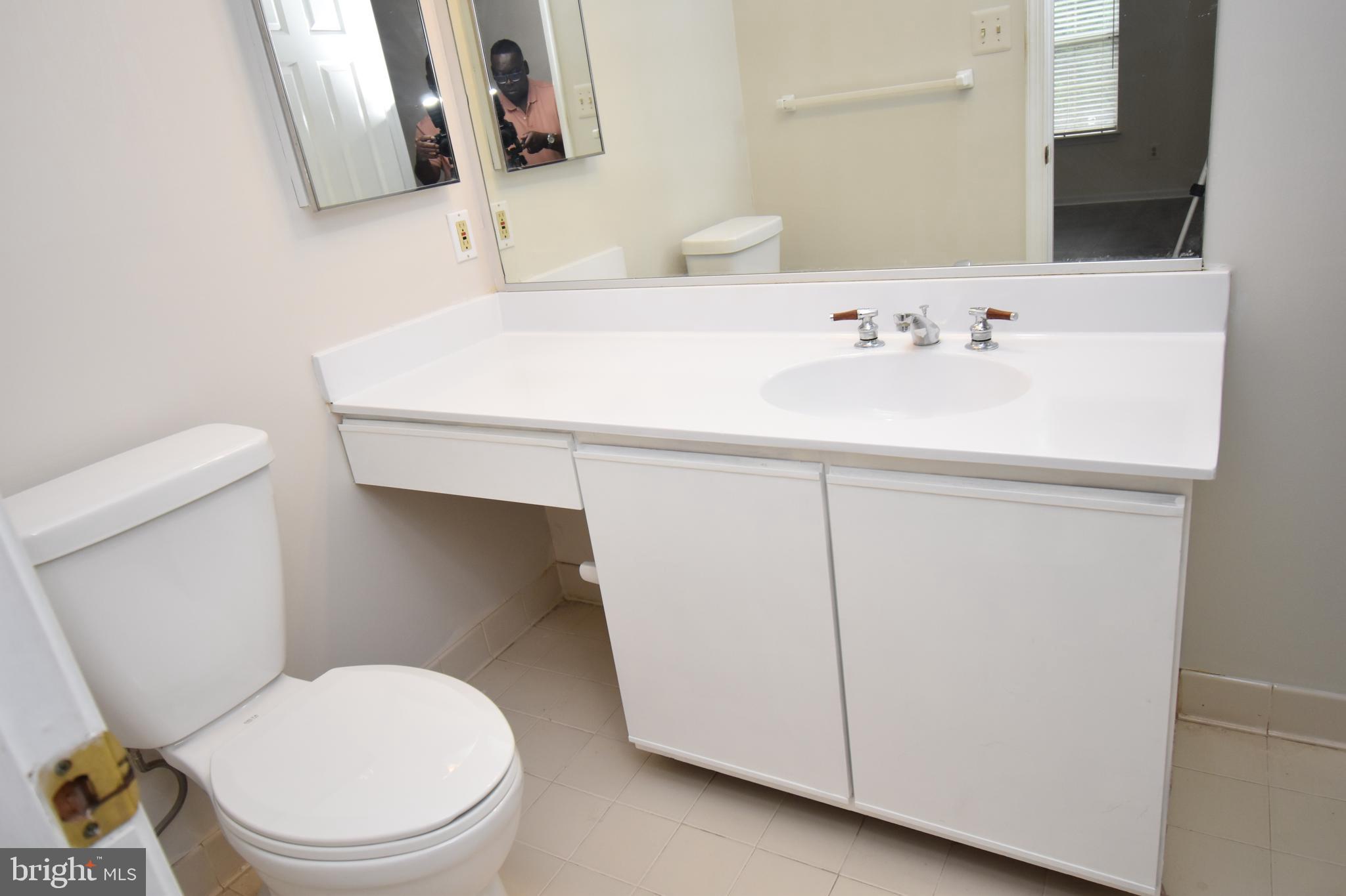 LOVETON FARMS - Residential Lease