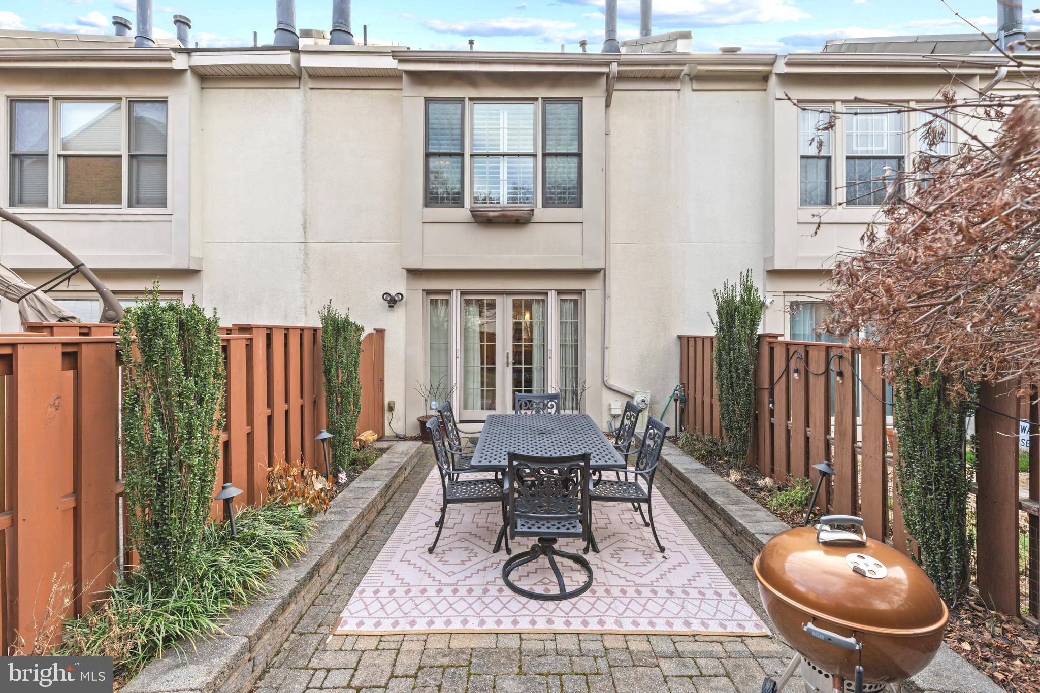 CANTON - Residential