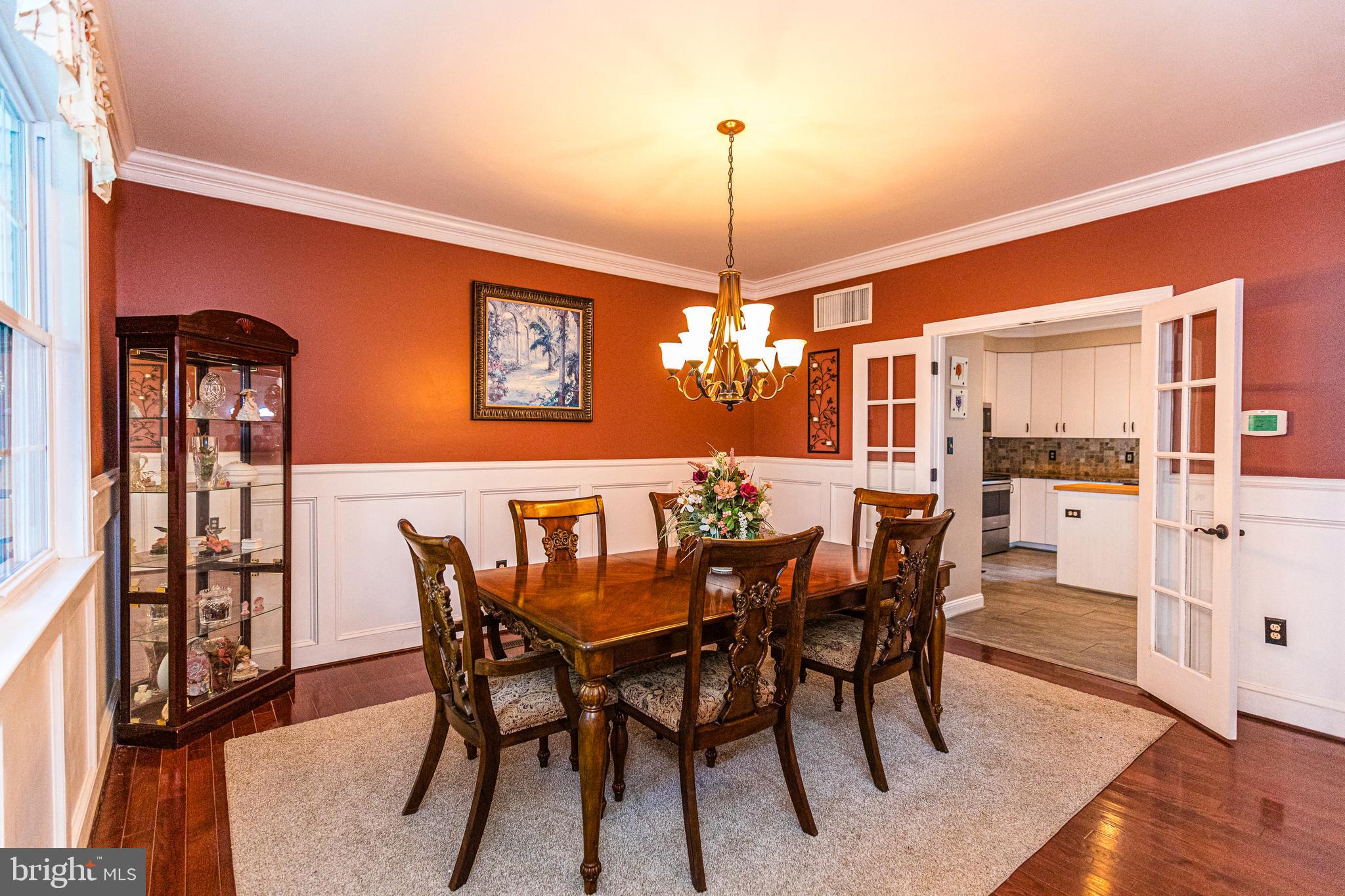 MANOR FIELDS - Residential